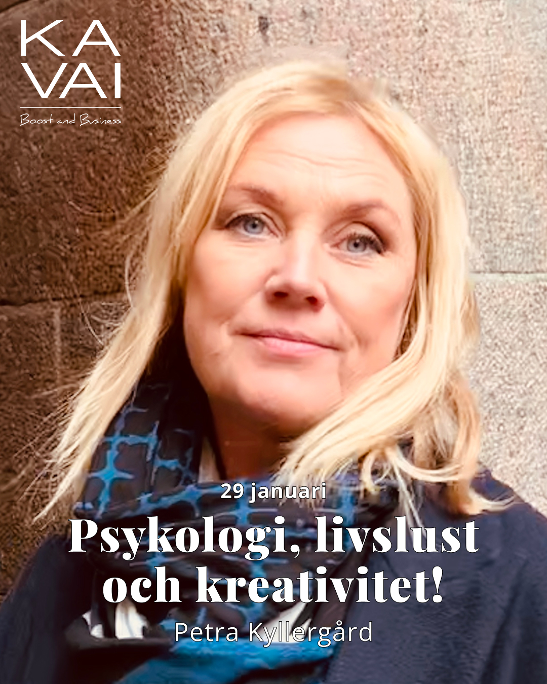 Årets första Kavai-event närmar sig – missa inte att anmäla dig och säkra din plats!✨
Den 29 januari har vi glädjen att välkomna Petra Kyllergård, psykolog och verksamhetsledare för Borås Psykoterapiinstitut, till Kavai.
Med över 20 års erfarenhet av att arbeta med människor i livets alla skeden har Petra utvecklat ett förhållningssätt som präglas av nyfikenhet, värme och en djup respekt för det mänskliga. Hennes engagemang och livslust genomsyrar både hennes professionella arbete och hennes kreativa uttryck utanför kliniken.
I sin föreläsning hos Kavai delar Petra med sig av:
🔸 Insikter från psykologens vardag
🔹 Reflektioner kring vad som faktiskt bidrar till välmående
🔸 Perspektiv på hur vi kan förhålla oss till en värld som ofta upplevs som komplex och krävande
Föreläsningen tar avstamp i Petras erfarenheter som psykolog, ledare och medmänniska – och i hennes övertygelse om att varje individ har rätt att ta plats och spela huvudrollen i sitt eget liv.
Det blir en eftermiddag som väcker tankar, skapar engagemang och ger ny energi, med en balanserad kombination av psykologi, livslust och kreativitet.
Varmt välkommen till en föreläsning som berör, stärker och inspirerar 🌱
👉 Läs mer och anmäl dig senast den 27 januari: https://www.kavai.se/event-details/psykologi-livslust-och-kreativitet