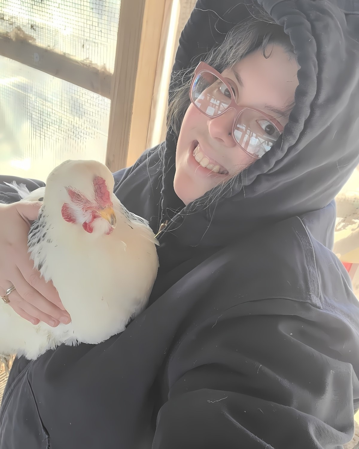 Janelle said, I don't care if it's 17 degrees outside, you will cuddle me during morning chores. And so I did. 😂 Girl had to have her pets every morning or she won't leave me alone.
We hope everyone is still staying warm and safe. We have several dozen eggs that we will be dropping off at The Sassy Sisters tomorrow as long as they open. Otherwise if anyone needs eggs this week, just message us to see what we have available for pickup.