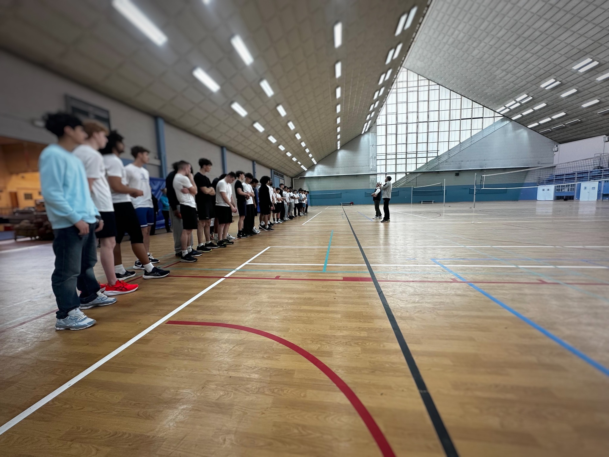 🏆 Tournoi ACRO x Eddy Merckx
Un beau moment sportif entre les élèves de notre établissement ACRO et ceux d’Eddy Merckx !
Belle participation, bel esprit d’équipe et surtout beaucoup de fair-play 👏⚽
Bravo à toutes et tous !