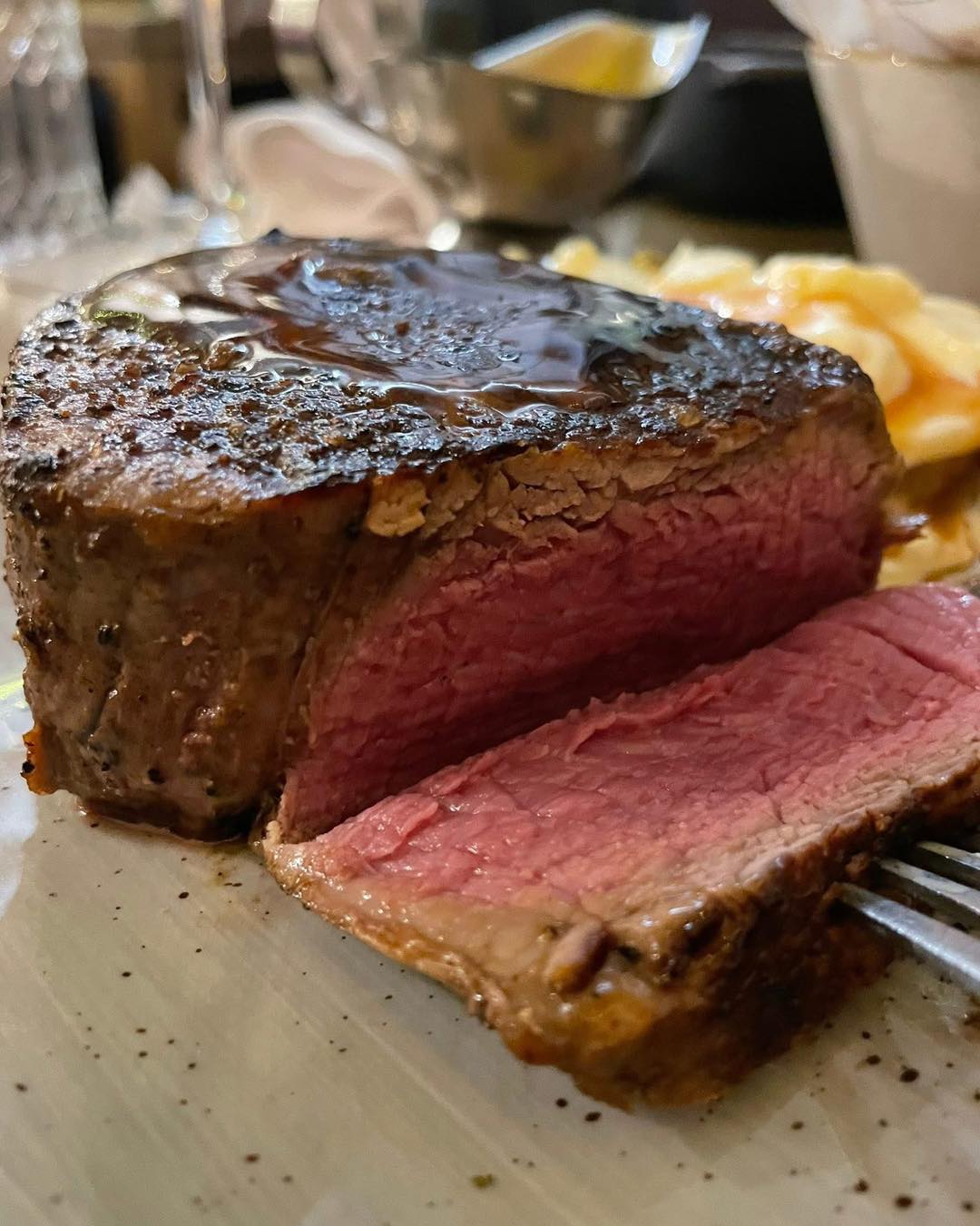 Perfect or pass??
🥩🥩🥩🥩🥩🥩🥩🥩🥩🥩🥩🥩🥩🥩
For all table bookings please click on the link below ⬇️
https://www.falconsteakhouse.com/book-now/ If there isn't a slot available drop us a message and we can add you to our cancellations list
☎️ 01453521894
💻 www.falconsteakhouse.com
📸 @falcon_steakhouse
#falcon #falconsteakhouse #steak #pub #farmtofork #steakhouse #supportsmallbusinesses #camra #goodbeerguide #goodbeerguid2024 #independant #steakking #wottonunderedge #wotton #cotswolds #beef #restaurant #fillet #tomahawk #tbone #supportbritishfarming #glos