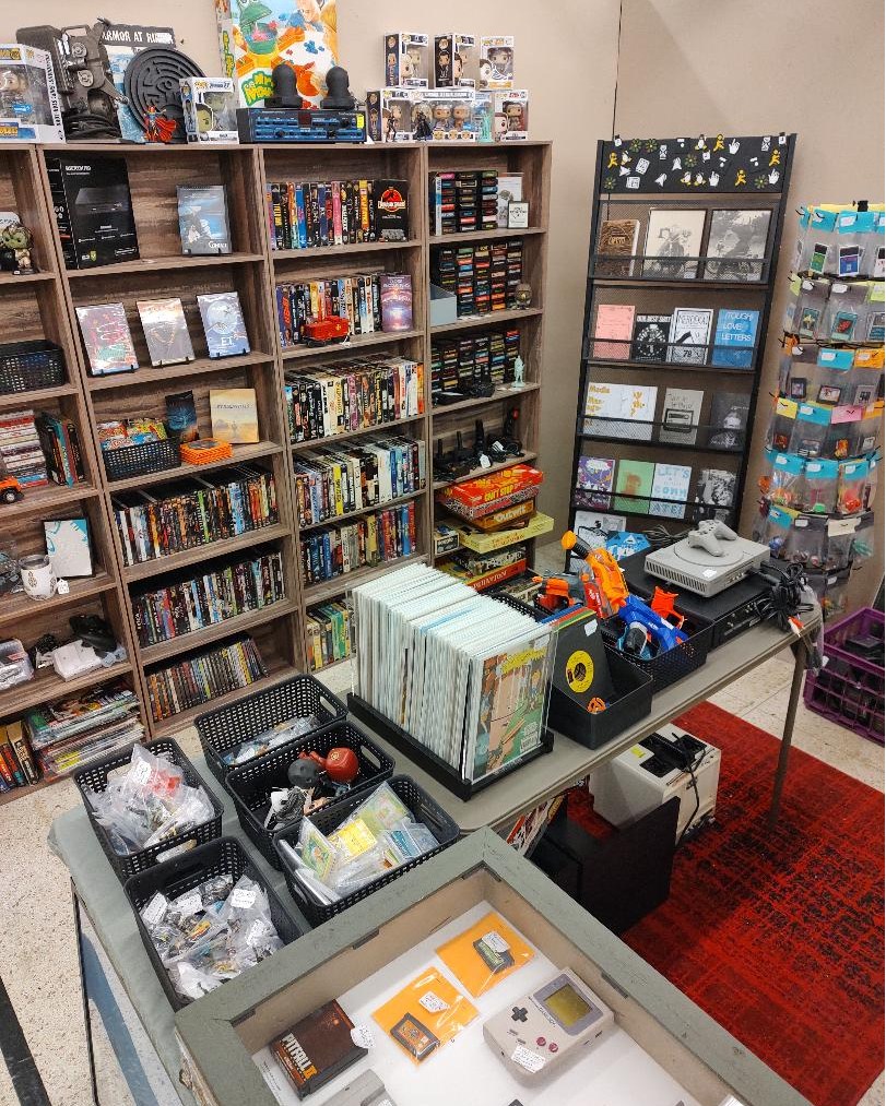 Rounding out the Top 10 Selling Dealers of 2025 who have a Single Booth or Smaller. Congratulations to ALL! 🥳
Open THURSDAY through SUNDAY 10am-6pm
30200 Euclid Ave (Rt. 20), Wickliffe, OH 44092