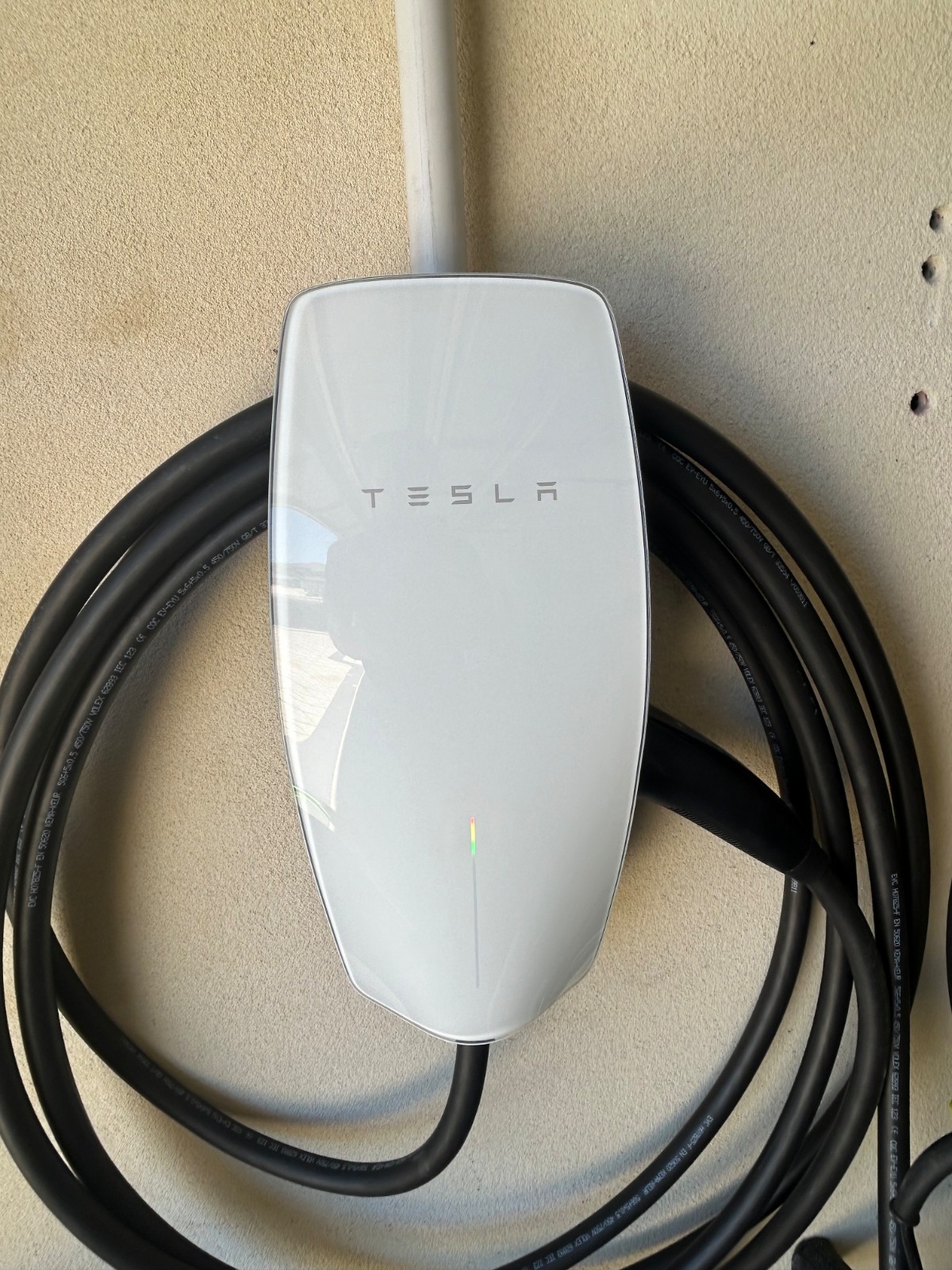 Double storey EV charger installation.
The customer can now charge at home with a 3 phase 32a circuit
#EVChargerInstallation #perthelectricians