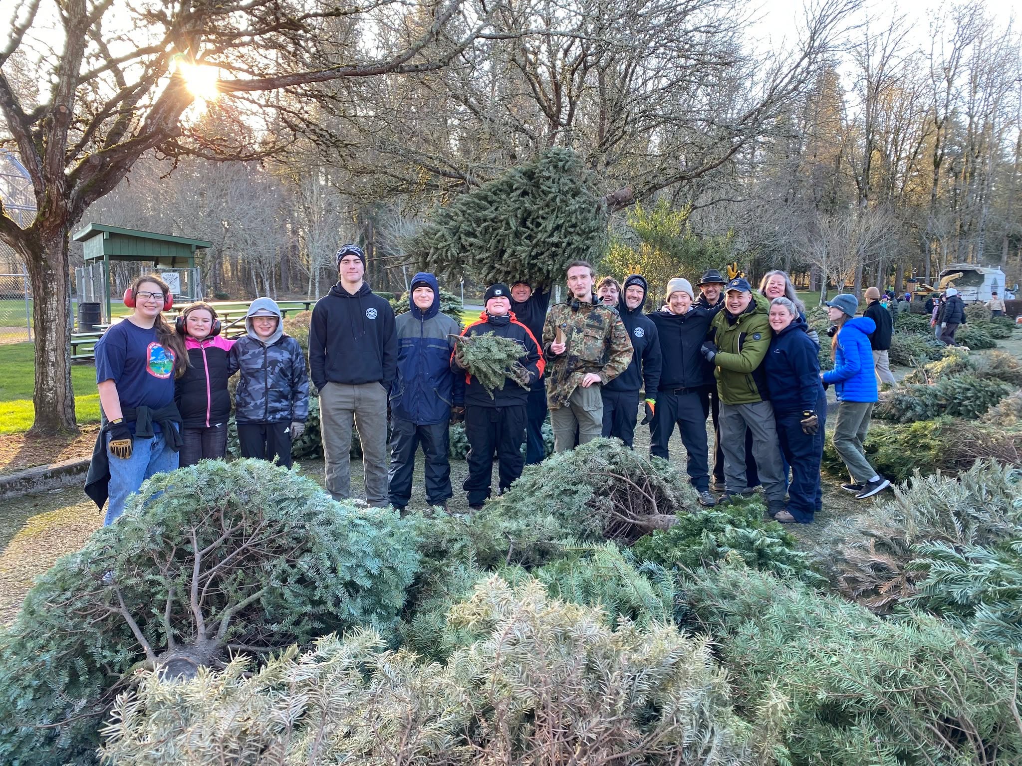 Thank you from Troop 423!
Our annual Christmas Tree Recycling Fundraiser is officially wrapped up! This weekend, our Scouts finished chipping all the trees at Cook Family Park, and we couldn’t be more grateful for the incredible support from our community.
Because of your generosity, this fundraiser raises over $20,000 each year to support the Scouting program, activities, and leadership opportunities for youth.
A special thanks to our local sponsors, whose support makes this event possible year after year:
Evergreen Tree Services
Primo Espresso
Sesame Donuts
Dutch Brothers
Little Caesars Pizza
We also want to thank the families and volunteers who lent a hand and cheered us on. Your support truly makes a difference for our Scouts and our community.
@primoespressotigard @sesamedonuttigard @tigarddb @cityoftigard @cpcscouting