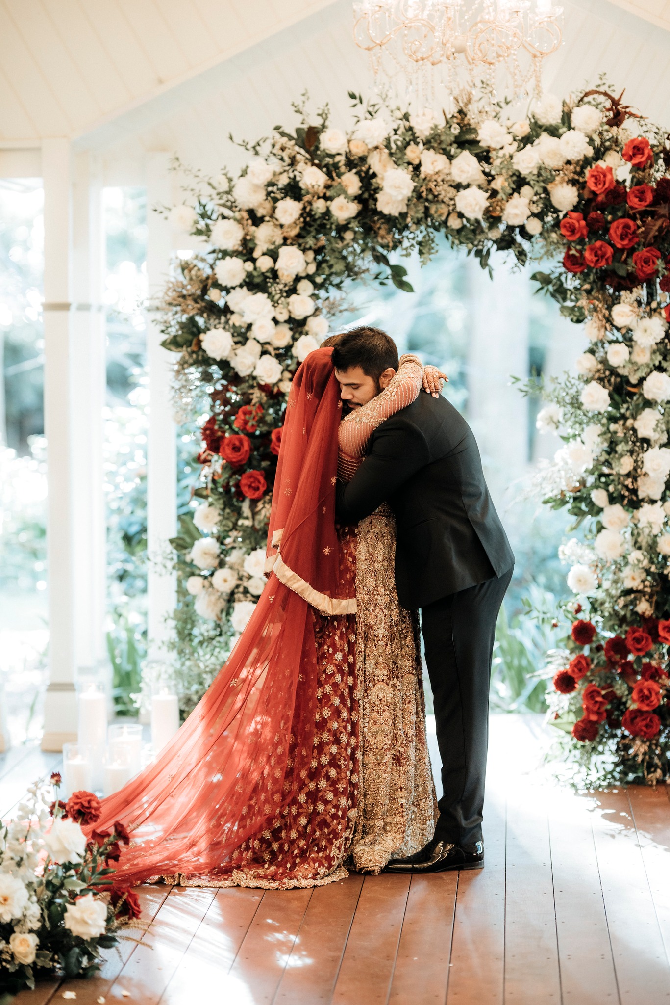 Our couples aren't following what's trending online
They're Thoughtful, Driven, and Emotionally invested
What they all have in common is intention, a desire to create a wedding that feel considered, meaningful and truly their own.
We don't design for trends, we design for people
#toowoombaflorist #toowoombaweddingflorist #floraldesign #gabbinbar #queenslandwedding