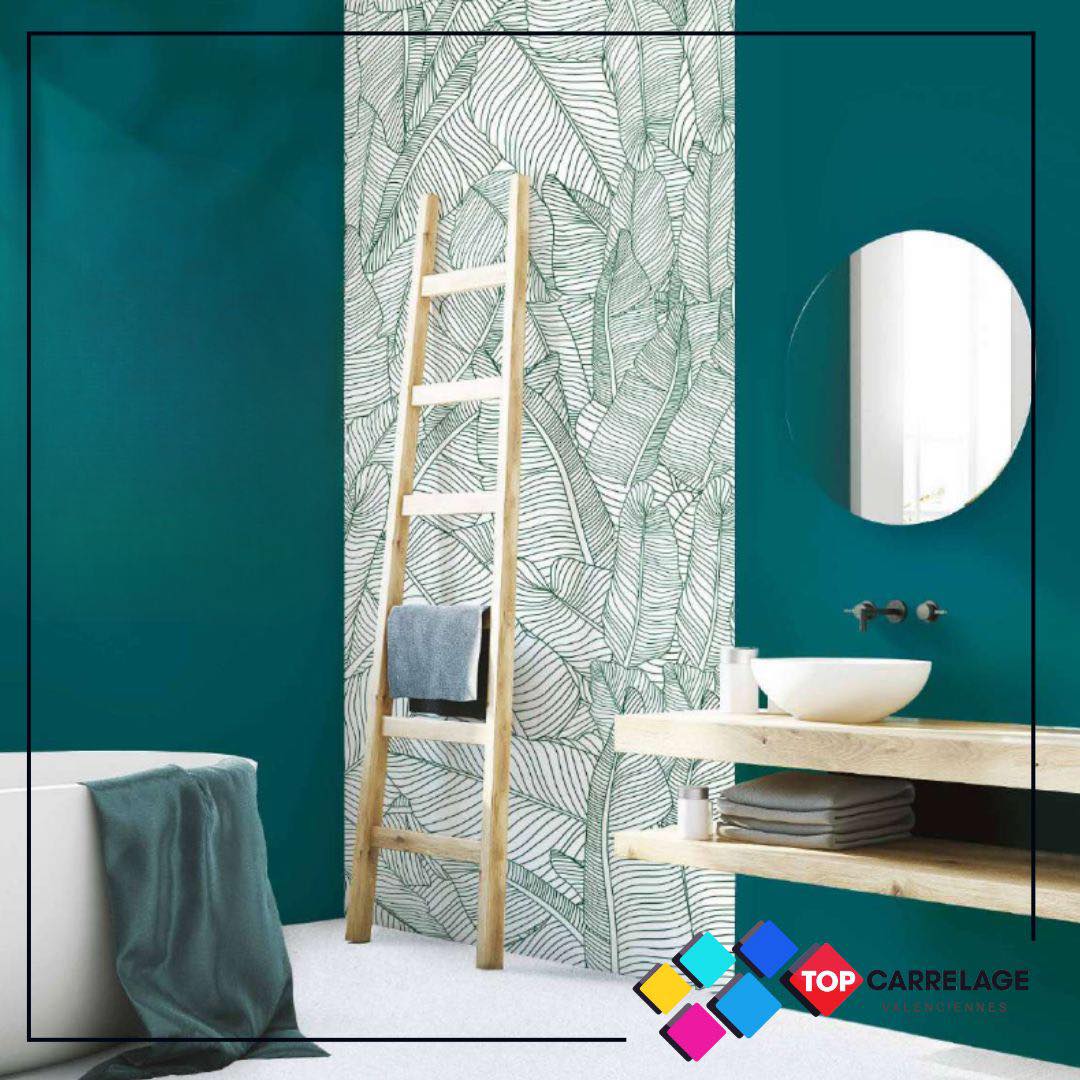 ✨ NOUVEAUTÉ chez TOP Carrelage ✨
Découvrez les panneaux muraux de salle de bain DECOFAST et DOMAO: la solution idéale pour transformer votre salle de bain rapidement, sans gros travaux.
✔️ Prêts à poser
✔️ Panneaux de grande dimension : 90 et 120cm / 2m et 90, 120 et 140cm / 2.5m
✔️ Étanches, antibactériens et faciles à nettoyer
✔️ Installation rapide, sans poussière
✔️ Large choix de décors, couleurs et effets de matières (10 gammes)
✔️ Adaptés aux douches, baignoires, murs, WC, crédences…
Les panneaux muraux en ALUMINIUM se distinguent par leur grande robustesse, assurée par une structure composée de deux feuilles d’aluminium et d’un noyau en polyéthylène et polyester. Ils métamorphosent votre salle de bain en un instant. ✨
📍 À découvrir dès maintenant dans votre magasin TOP Carrelage – Trith-Saint-Léger