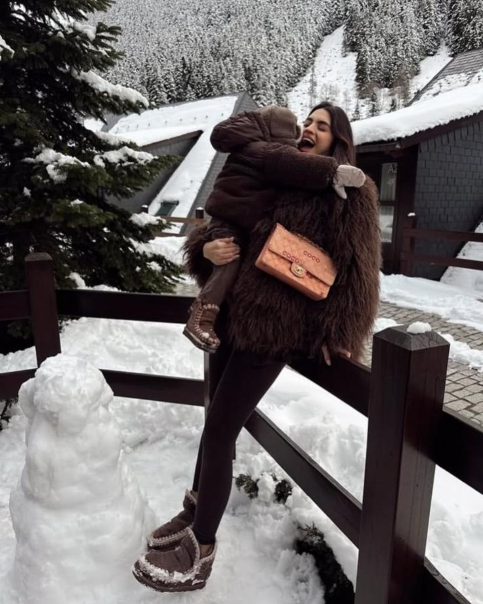 Match with your little one. Snow edition☃️
Twice the Mou. Twice the warmth.