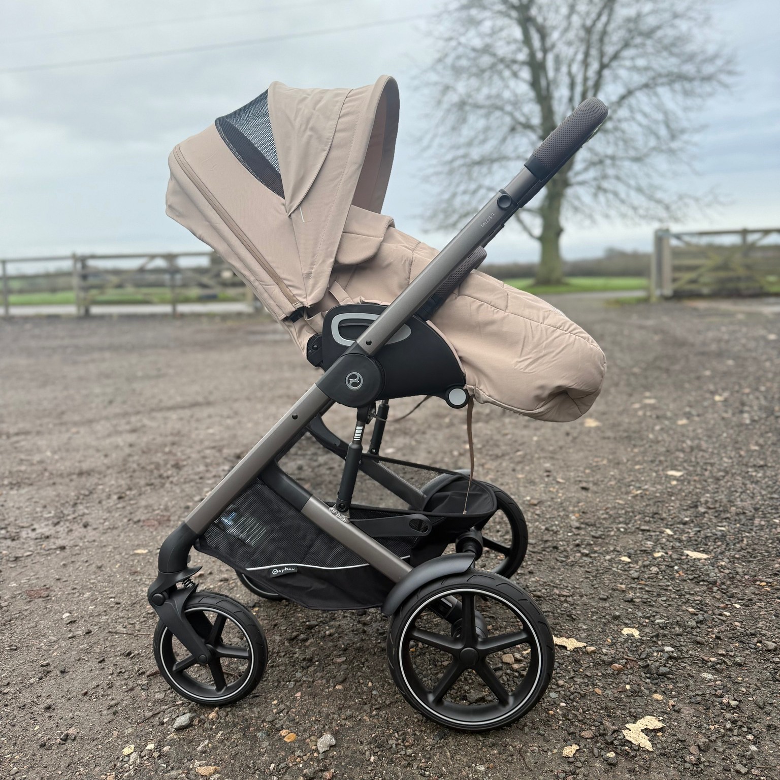 Win a Cybex Talos S Lux in Almond Beige!✨
Like,share and tag 3 friends for the chance to win the new Talos S Lux Pushchair.
Built for adventure, the Talos S Lux offers parents the freedom to take their child into nature with confidence. To see the full Cybex range join our event in-store on the 7th February.
#event #awardwinning #cybex #competition #giveaways #ChildSafety #travelsystem #pushchair #stroller #pram