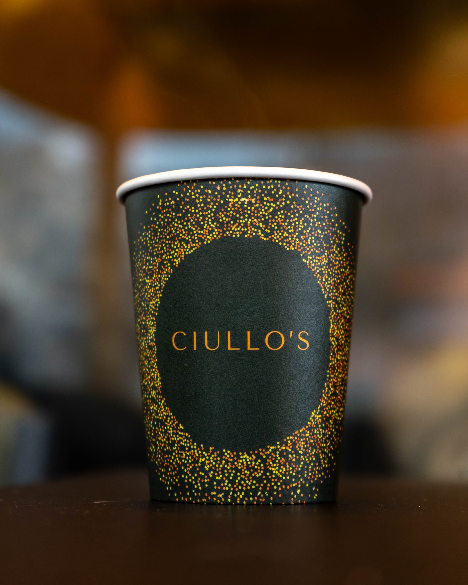 Grab it to go ☕️
We love seeing your snaps with our coffee cups.
Tag us so we can come along for the ride 🤍
#londoncoffee #italiancoffee #KensalRise