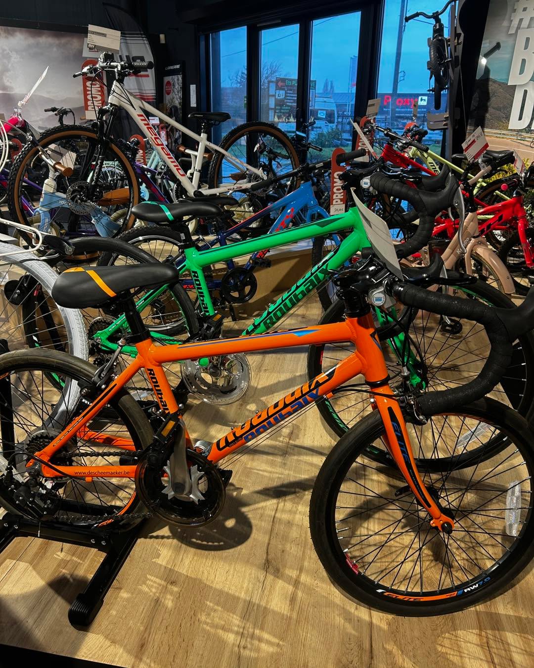 Soldes & 10ème anniversaire du magasin : faites le plein de réductions 😎
👉 𝐈𝐧𝐟𝐨𝐬 & 𝐂𝐨𝐧𝐝𝐢𝐭𝐢𝐨𝐧𝐬 : https://www.vandammecycling.com