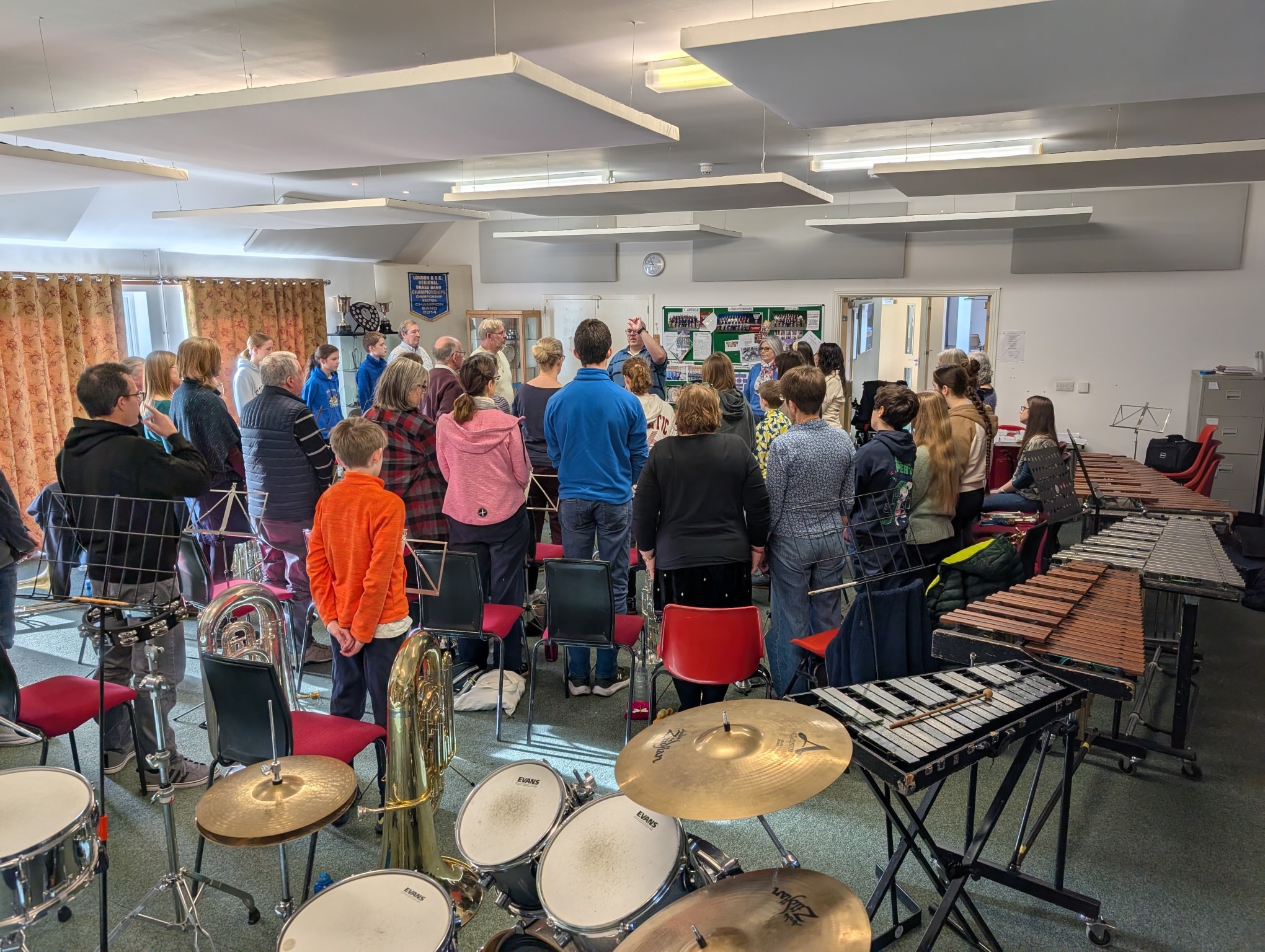 Warm ups and breathing exercises to start the day! A brilliant day ahead with Glyn and Helen Williams ๐
#BrassBand #Wantage #Oxfordshire #Workshop