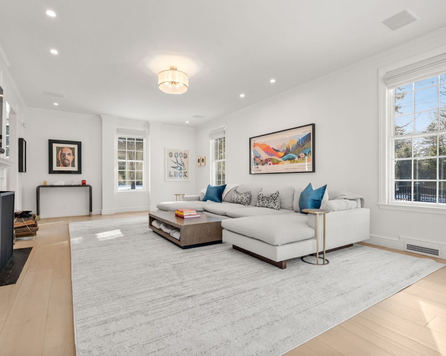 I still cannot get over this listing 🤩
Set on an exceptionally private 1.87-acre lot, part of what makes this home truly special isn’t just the beautiful renovation, it’s the history that lives just beyond the backyard.
The grounds stretch toward Sabrina Lake, a man-made pond created in the late 1800s as part of a grand estate once designed for boating, gardens, and gathering. It was a place where families came to slow down, enjoy the outdoors, and create memories, a tradition that still lives on today as protected conservation land.
There’s something incredibly grounding about living alongside a place with that kind of story and legacy. Peaceful, timeless, and quietly magical.
If you love homes that offer more than just square footage, homes with soul, history, and a true sense of place, this one is unforgettable.
DM me or text for a private showing!
📲 Shereen Berlin | (617) 799-8150
Co-listed with Jenna Levin | (617) 970-5144