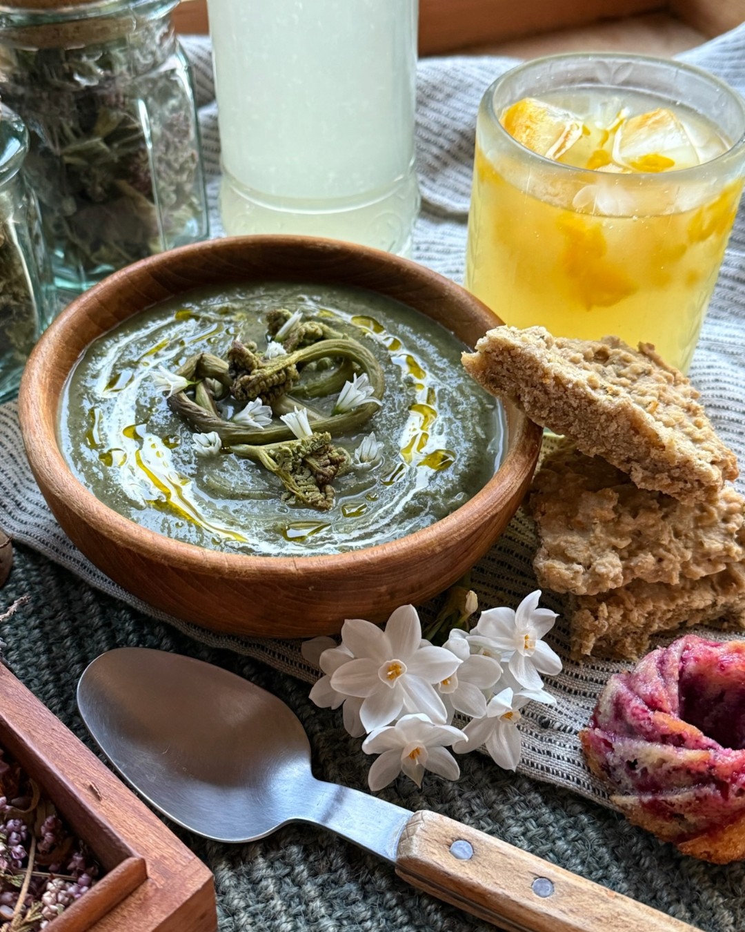 🌷 During our Imbolc Experience on the 7th February we will gather together to enjoy each other's company and share a light lunch; featuring home grown, locally sourced and wild harvested produce and drinks! 🌷
Our Springtime Light Lunch includes*:
Stone Soup 🌿
featuring wild harvested greens and Gighan grown garden vegetables. Garnished with pan fried fiddleheads, herb-infused oil and three-cornered leek flowers.
Rosemary Bannock 🌾
A traditional oat-based flatbread featuring North Ardminish rosemary. Served with nasturtium butter.
Mini North Ardminish Black Currant Bundt Cakes 🧁
Sweet bites made with locally grown black currants and an Isle of Colonsay Black Bee Honey Glaze.
Gorse Flower Soda 🥥
A fresh and lively homemade soda with a beautiful floral, coconut scent. The essence of spring!
We also serve more sweet bites and snacks, a range of hot and cold herbal infusions and good old strong tea and coffee. ☕️
✨ Limited spaces left! 🎟️ To purchase your tickets visit us online ✨Links in Bio ✨
🗓️ Saturday 7th February, 10am - 3pm
🗻 Gigha Village Hall, Isle of Gigha, Scotland
🚢 Check out @calmacferries & @visit.gigha for visitor/travel info.
.
.
.
.
.
.
.
.
.
*the sample menu above may include additional extras or be subject to change as we cater to all the dietary needs of our guests and the seasons*
#wildfood #foraging #eatlocal #homegrown #farmfresh #wildmedicine #lovetheland #foodphotography #foodlover #edgelands #isleofgigha #seasonalliving #holistichealth #wellbeingmatters #blackbee #isleofcolonsay #visitcolonsay #visitgigha