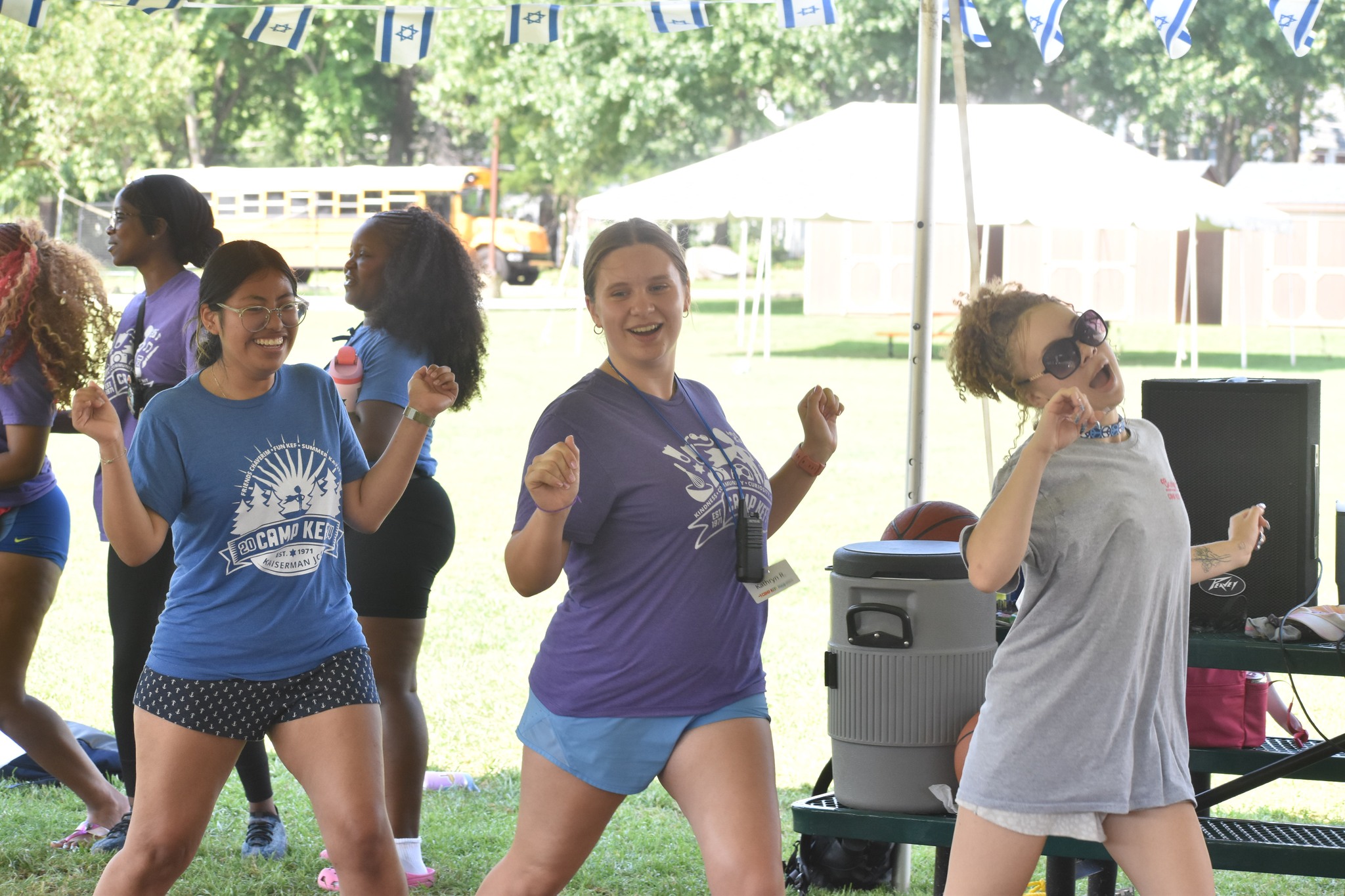 Behind every great camp day is an incredible team.
Our counselors show up with heart, creativity, and a whole lot of enthusiasm — and it makes all the difference.
Thinking about joining us this summer? Visit campkefjcc.com💙