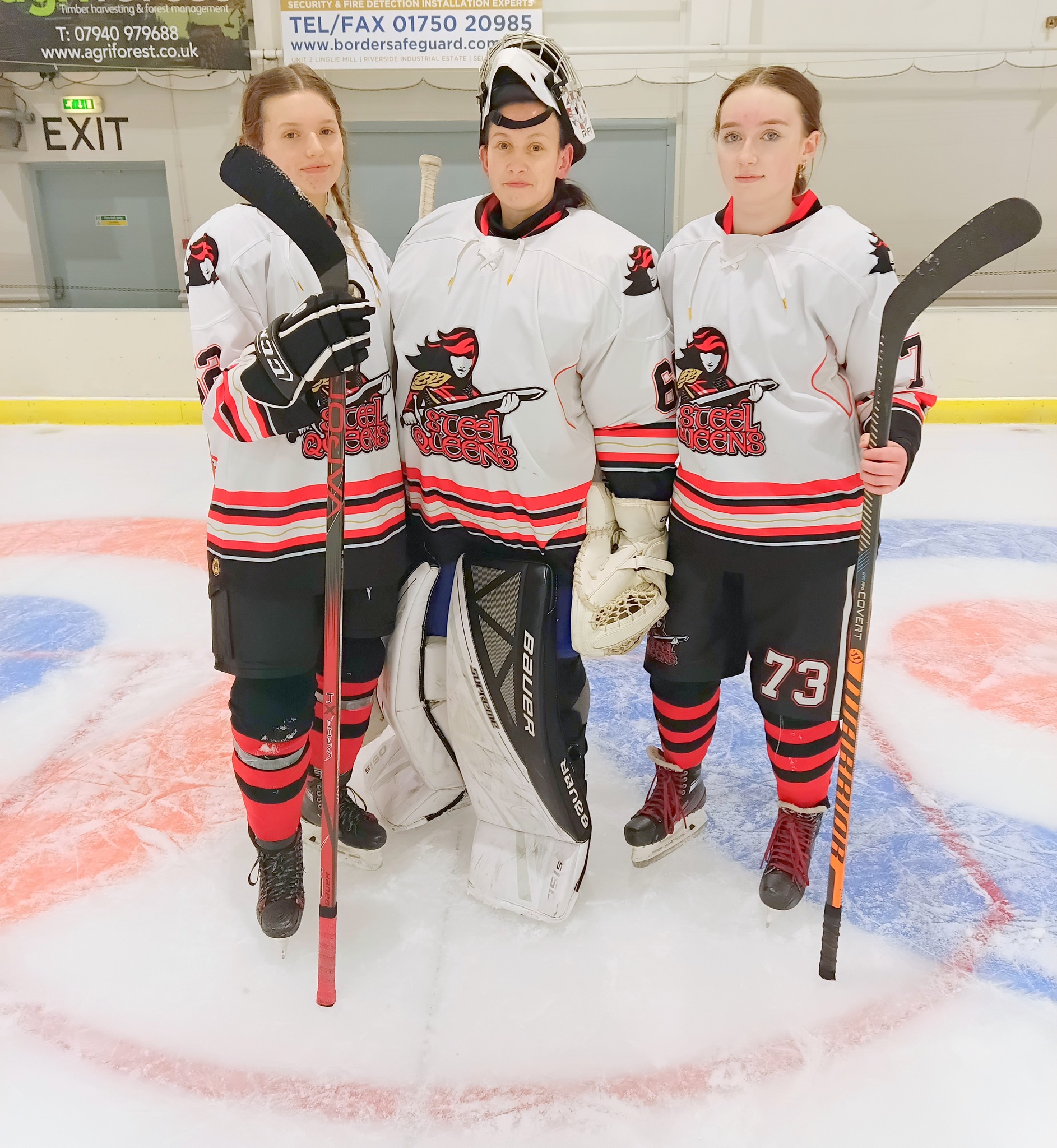 Come along and watch two Ice Hockey matches this Saturday. The first match faces off at 12.05pm, an under 16 girls match between Caledonia Iron Maidens vs @billinghamstars Junior Ice Hockey. The second match is from the Women's National League Division Two featuring @steelqueensihc Bees vs @nottmvipers B, face off is at 2.30pm. You can watch from our upstairs lounge or the The Rink Bistro downstairs serving hot meals. A 50/50 draw and Caley Steel Queens merchandise will also be on sale. Entry is by donation. Ice Hockey continues in the evening with Kelso Rams offering coaching for juniors and adults #Kelso #VisitKelso #ScottishBorders #BorderIceRink #IceHockey