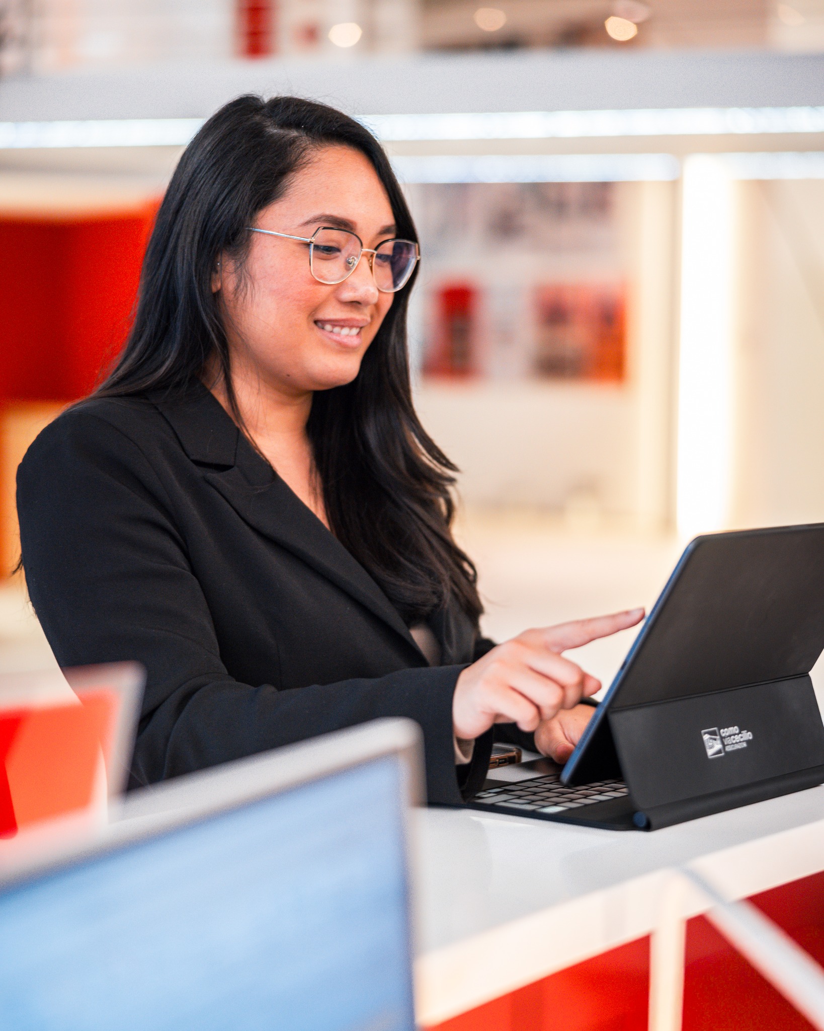 💻Il digitale, a supporto della nostra attività quotidiana, semplifica i processi e rende il lavoro più efficace, senza mai perdere di vista il valore della relazione.
Un approccio che migliora l’esperienza e valorizza il tempo dedicato alle persone 🤝
#Generalicomoviacecilio #Generaliitalia #Assicurazioni #Piùdiunlavoro #Partnerdivita