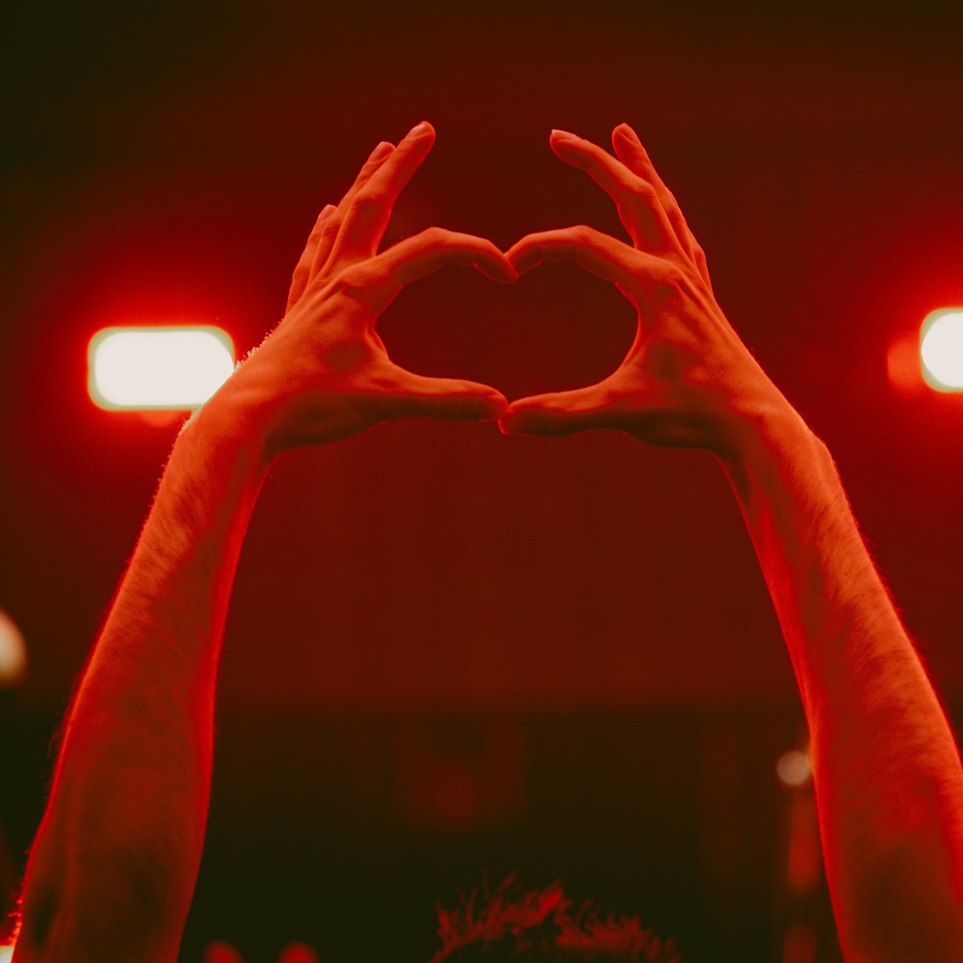 Still no Valentine’s gift? Tickets to Club Classics are guaranteed l’amour toujours 💘🎶
#lamourtoujours #clubclassics #lottoarena