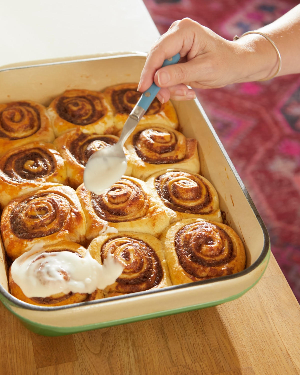 Cold week. Hot buns. 🌀
15% off at @wholefoodscanada Jan 28–31
#canadianowned #shoplocal #eatwell #cinnamonrolls #cinnamon #icing #freshbaked #naturalfood #cinnamonbuns #sweettooth #naturalfood #decadent