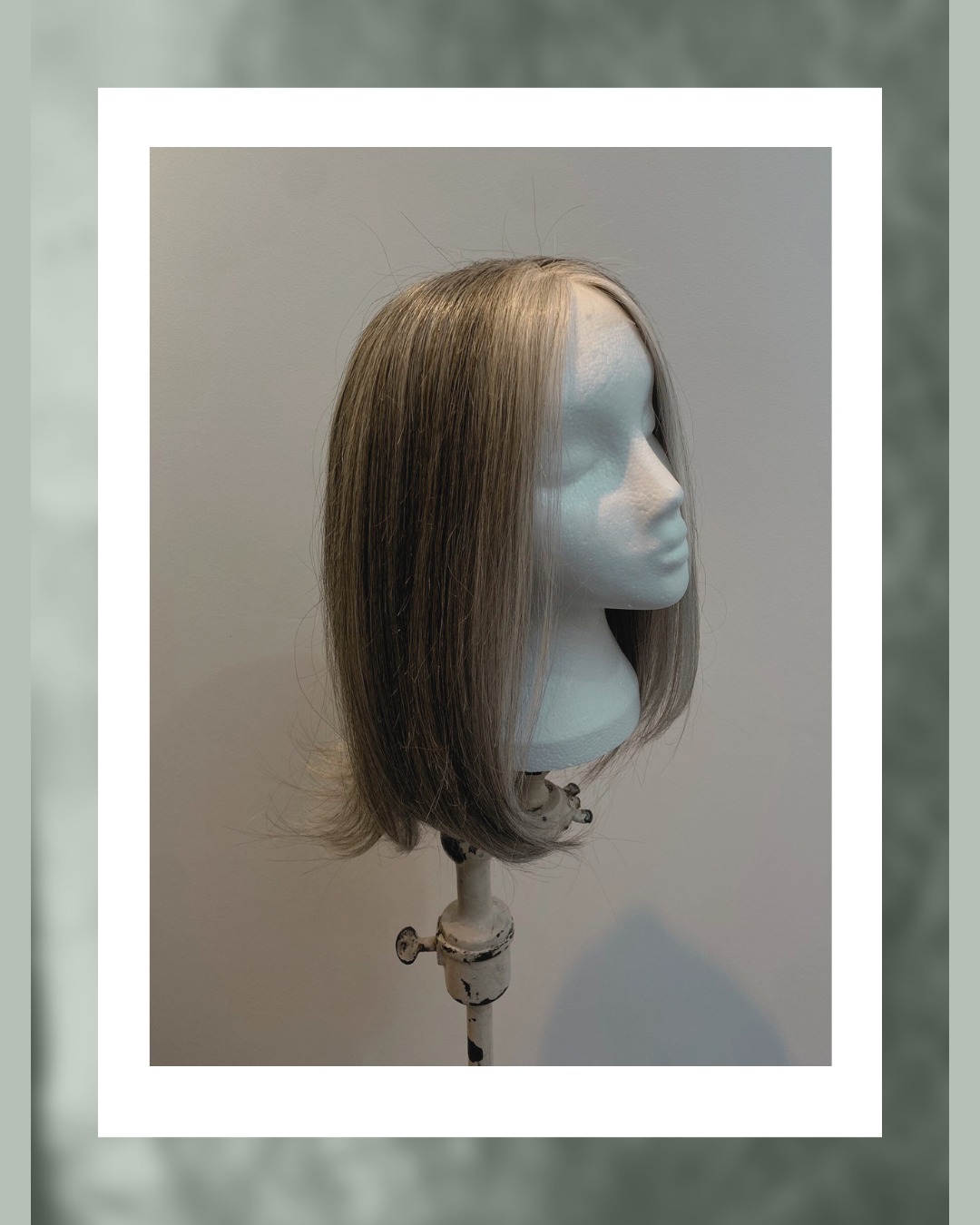 Oh goodness this wig! Bespoke and utterly beautiful. The grey and silver tones are absolutely hair goals and that little kick out at the back there - well, it's just chef's kiss! And the best part? It is a ready made wig! So you're not paying bespoke prices - we did make some adjustments for our client, a cut, a contour and a finer hairline on lace - but still, not bespoke prices. And let's just remind ourselves that it is GORGEOUS! Love this one! 🥰
#humanhairwigsuk #bespokewigmaking #londonhair #HairRepairs #bespokewigmaker #bespokewig