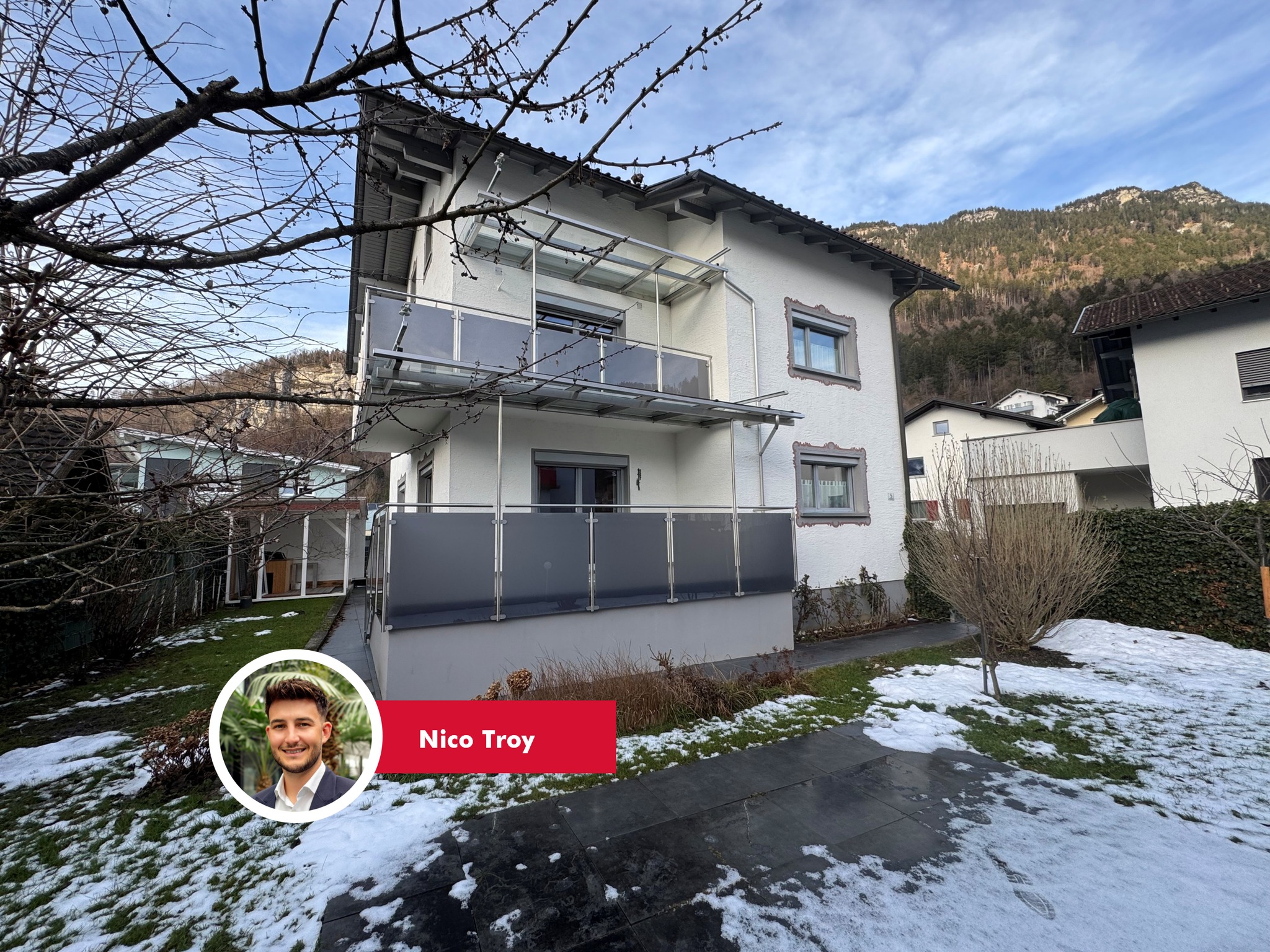 🏡 Großzügiges Einfamilienhaus in Bludenz zu verkaufen – Ihr neues Zuhause wartet auf Sie! 🌿
Dieses charmante Einfamilienhaus bietet auf vier Etagen jede Menge Platz und Flexibilität – ideal für große Familien oder auch zur Mehrgenerationennutzung. 🏠 Mit 3 gut ausgestatteten Küchen, 3 Bädern und insgesamt 9 Zimmern bleibt kein Wunsch offen.
✔️ Renoviert & modernisiert: 2017 umfangreich renoviert, kombiniert das Haus historischen Charme mit modernen Annehmlichkeiten.
✔️ Umweltfreundlich & nachhaltig: Heizung durch Öl und Holz, Warmwasseraufbereitung durch eine solarunterstützte Anlage.
✔️ Perfekte Raumaufteilung: Jede Etage bietet Platz für Privatsphäre und Gemeinschaft – inklusive Terrasse, Balkon und einem schönen Garten für entspannte Stunden im Freien. 🌞
✔️ Top Lage: Ruhig, leicht erhöht mit schöner Aussicht und nur einen kurzen Spaziergang vom Zentrum von Bludenz entfernt. Zahlreiche Wander- und Radwege beginnen direkt vor der Haustür! 🏞️
Das Haus ist sofort bezugsbereit – perfekt für all jene, die schnell einziehen möchten!
Jetzt besichtigen und Ihr neues Zuhause finden!
Besichtigungstermine und weitere Infos direkt bei:
Nico Troy 📞+43 664 8247126 📨 nico.troy@bb-immobilien.at 🌏https://www.bb-immobilien.at/haus-kauf/bb-25-01112
#FreiraumFürIdeen #immobilien #realestate #hauskauf #bludenz #investment #vorarlberg #immobilienvorarlberg #eigenheim #wohneigentum #Einfamilienhaus #HauskaufVorarlberg #HausMitGarten #WohnenImGrünen #Traumhaus