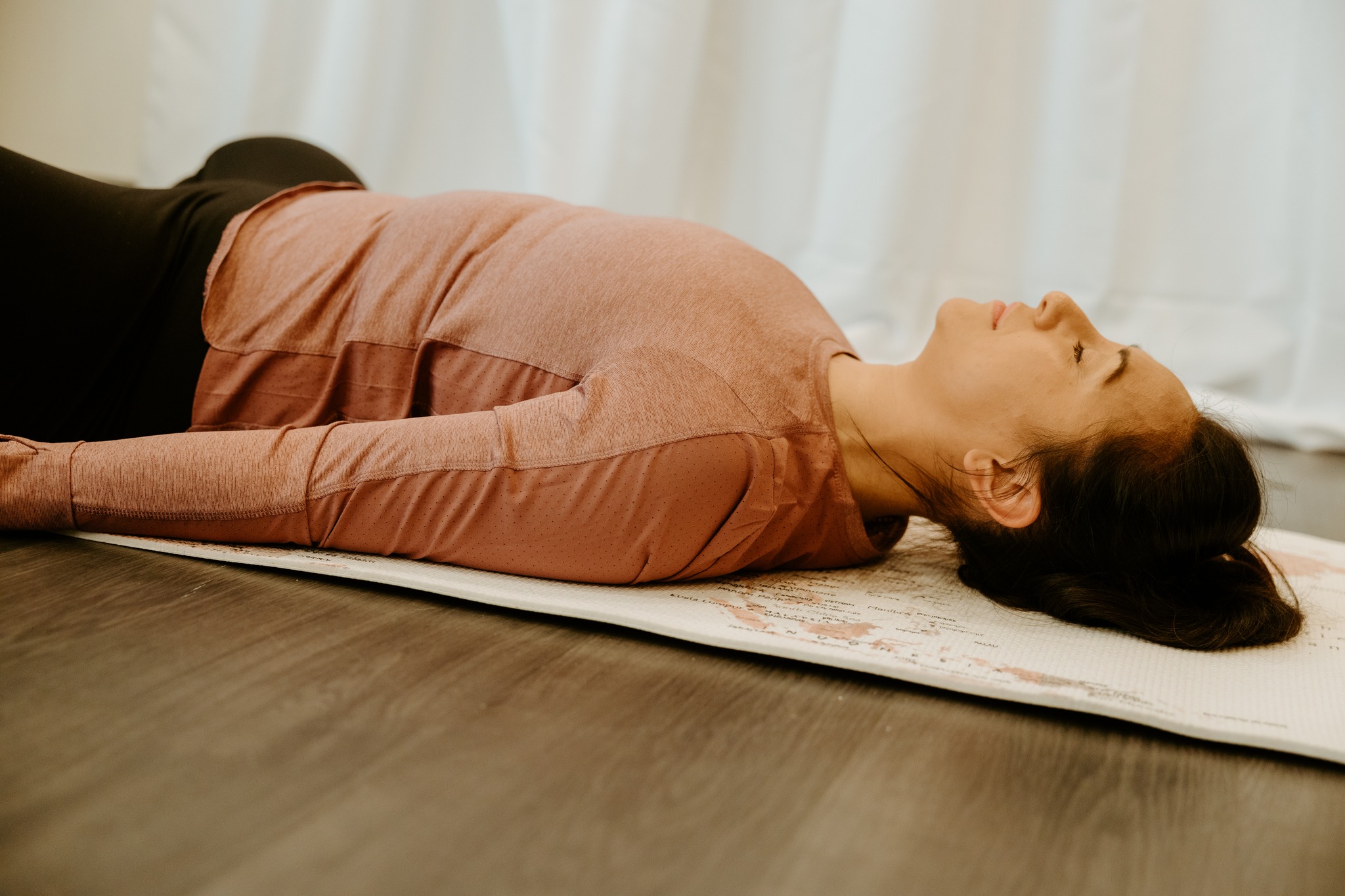 Winter has been asking us to slow down… and sometimes to warm way up ❄️🔥
We encourage you to listen to your body and choose what you need this season — knowing our experienced teachers are here to guide you with care, intention, and quality.
Wednesday night:
🧘♀️ 6:00pm Gentle Yoga — soothing, grounding, and oh-so-good after snow shoveling and cold days
🔥 7:30pm Barre — fiery, fierce, fun, and guaranteed to warm you from the inside out
✨ Looking ahead:
This Friday at 7:30pm — Sound Bath Meditation with Lavender & Jade Sacred Healing
Deep rest, calming vibrations, and a chance to fully unwind.
Optional 15-minute massage add-on available.
However you’re feeling this winter — tense, tired, energized, or in need of rest — we’ve got you 💙
Register here: www.atlasyogaandmovement.com