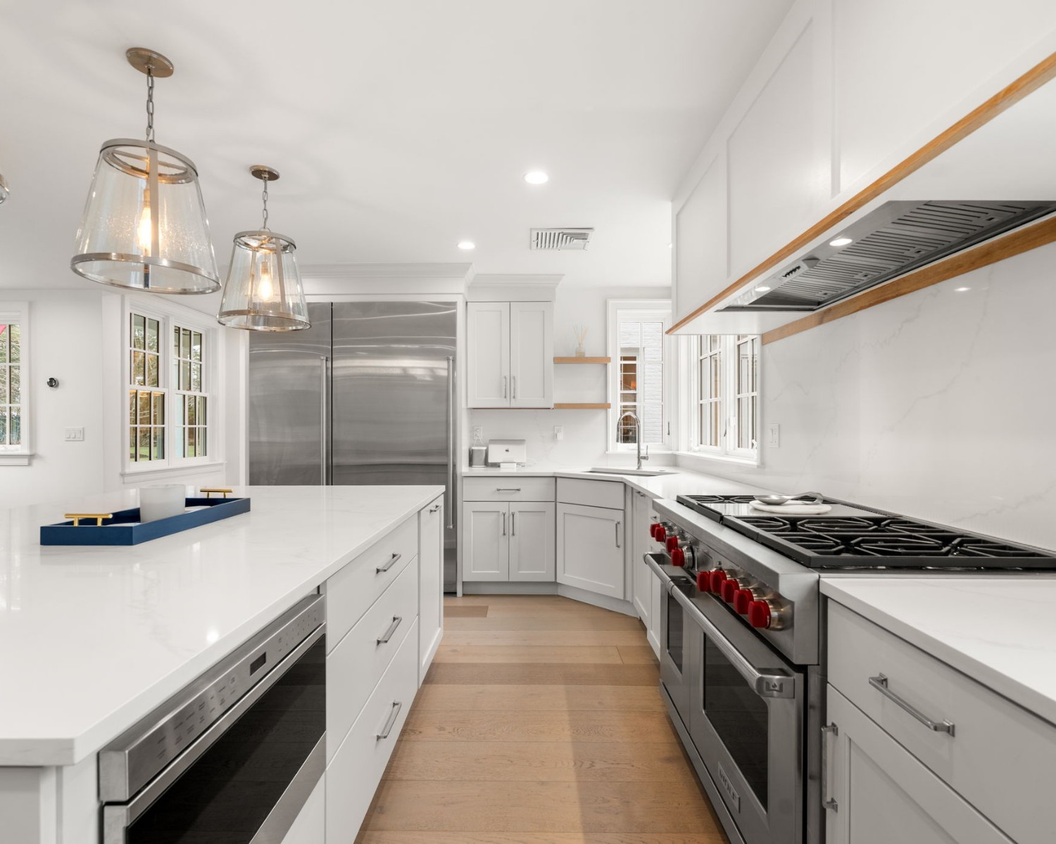 📍389 Grove Street, Needham
One of the things I love most about this home is the kitchen. It really is the heart of the house.
It’s open, welcoming, and designed in a way that just works for everyday life, whether that’s quick breakfasts, family dinners, or having friends gather while you cook. Everything flows easily into the surrounding living spaces, which makes the home feel connected and comfortable.
Want to see it in person? DM or text me for more details or to schedule a private showing!
📲 Shereen Berlin | (617) 799-8150
Co-listed with Jenna Levin | (617) 970-5144