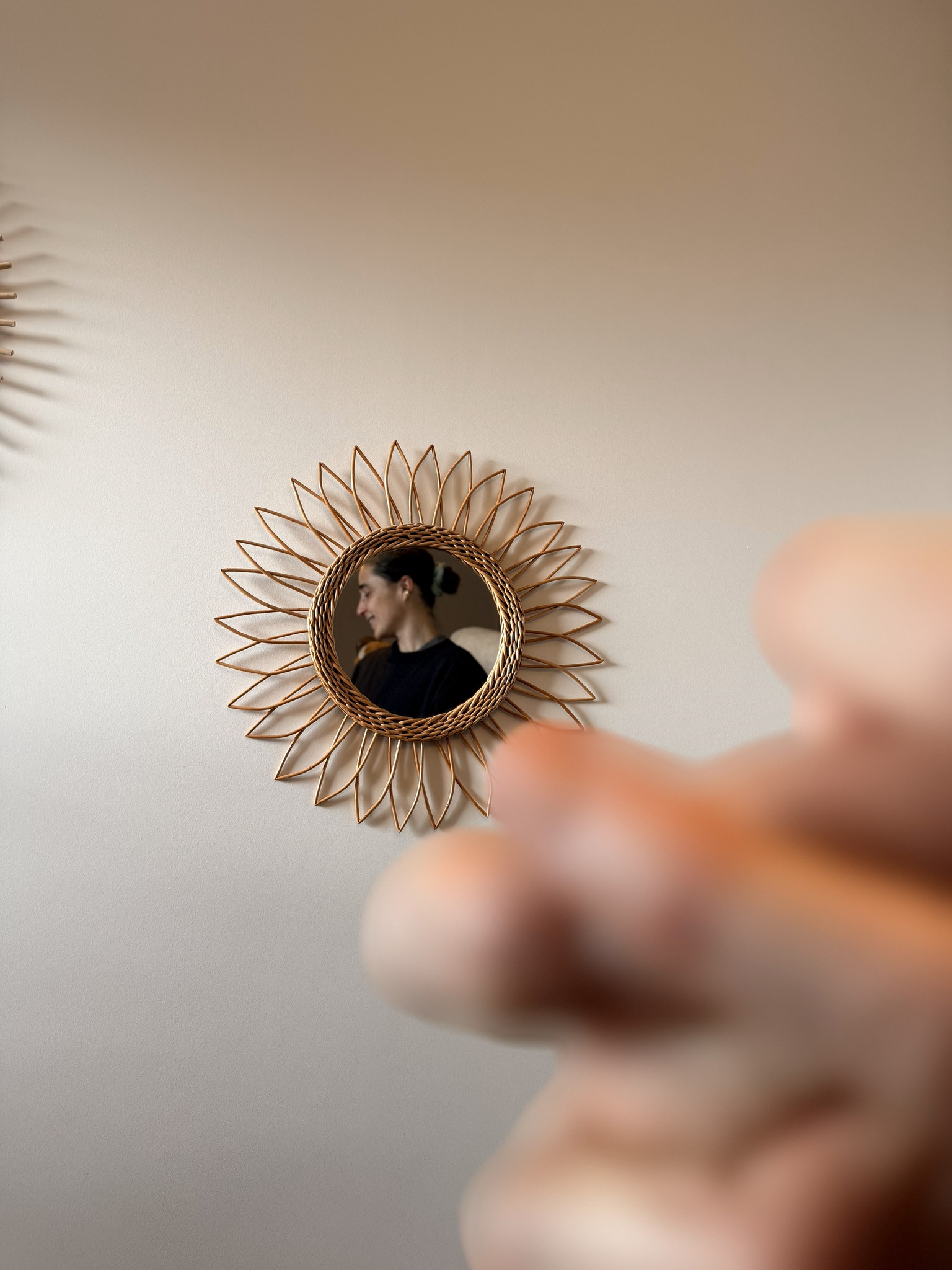 💫MAINS OFF POUR DEUX SEMAINES💫
On se retrouve fin février ❤️
notamment pour des massages en duo avec @yog_n_j dans son nouveau local à Saint-Malo !!!
Plein de love