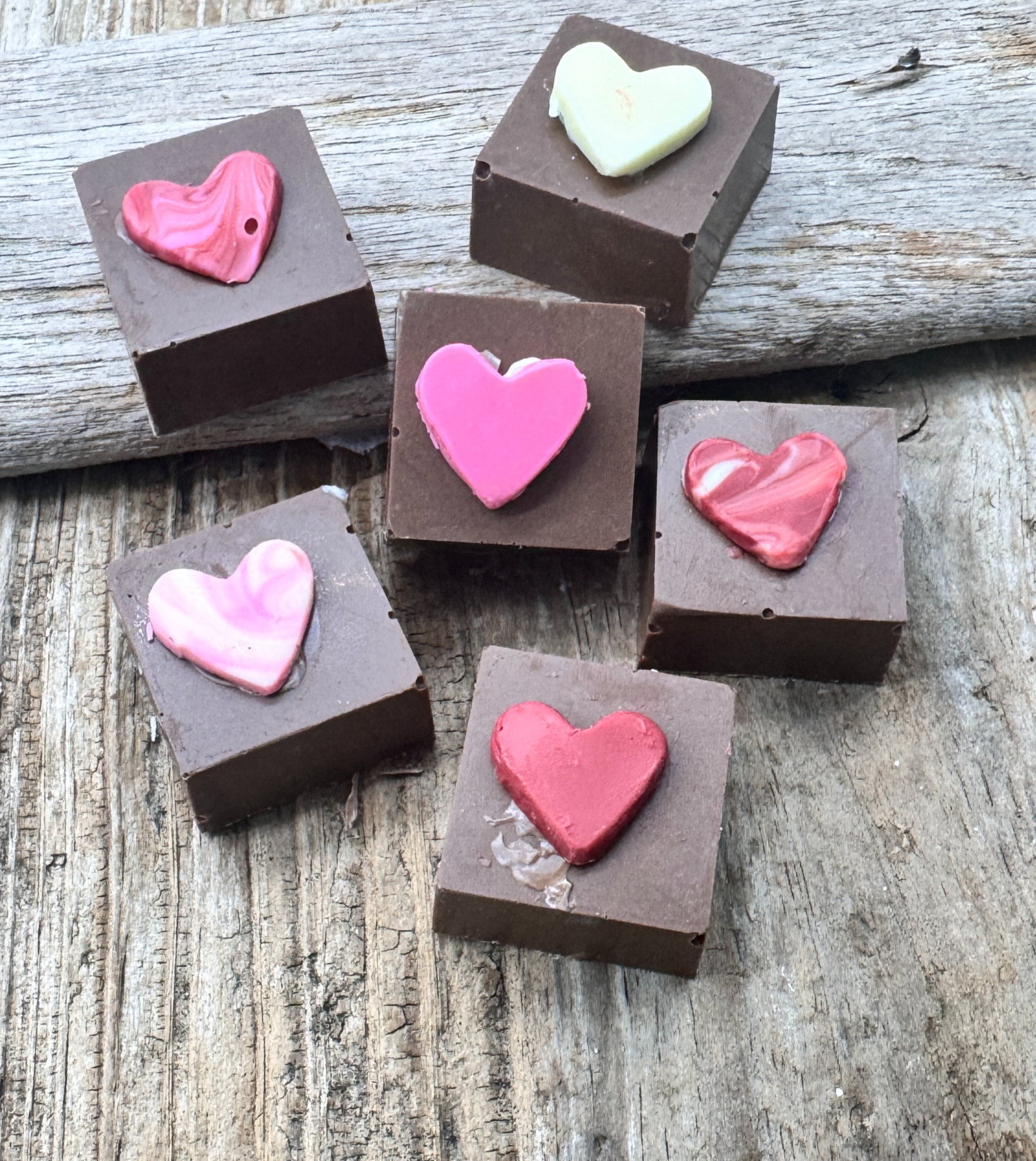 Valentine’s Collection is here! 💕🍫 Handcrafted, small-batch treats made with love — perfect for gifting (or keeping). Quantities are limited, so pre-order to guarantee your Valentine’s goodies before they sell out. Pre-order early = happy Valentine. Link inRead more and pre-order: https://wix.to/eSXg4ge #Valentines #Handcrafted #SmallBatch #TreatYourself #ilovetastytoucan