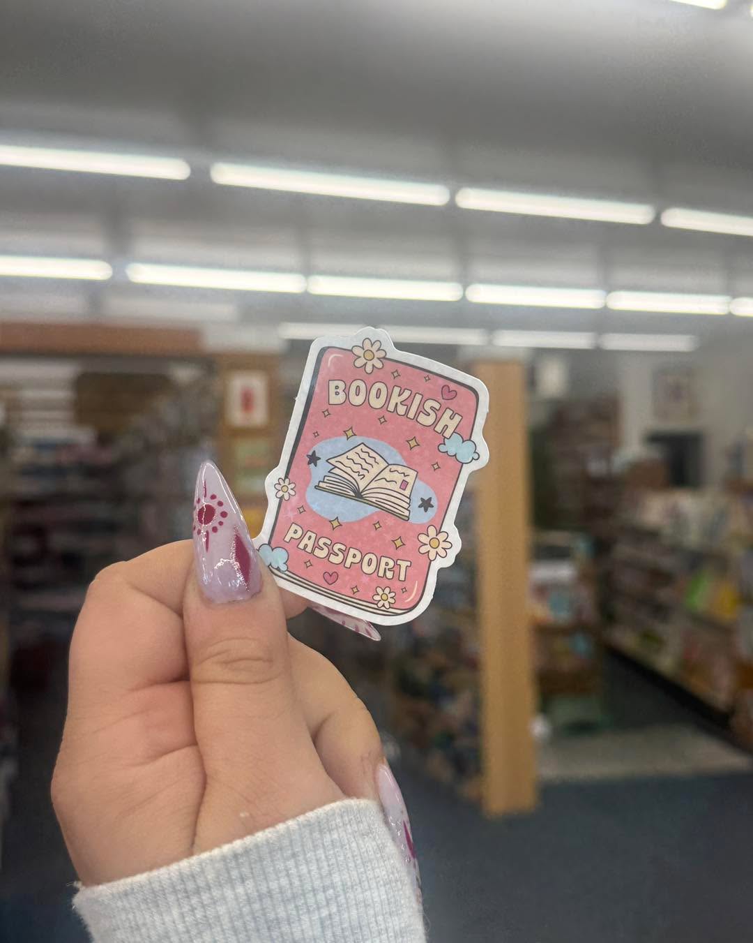 📚♥️
#CrystalHealing #Intuition #InnerPeace #Bookworm #HealingCrystals #SelfLove #Bookstore #ReadingGoals #bookstorecats #groverbeachcalifornia♥️ #cats