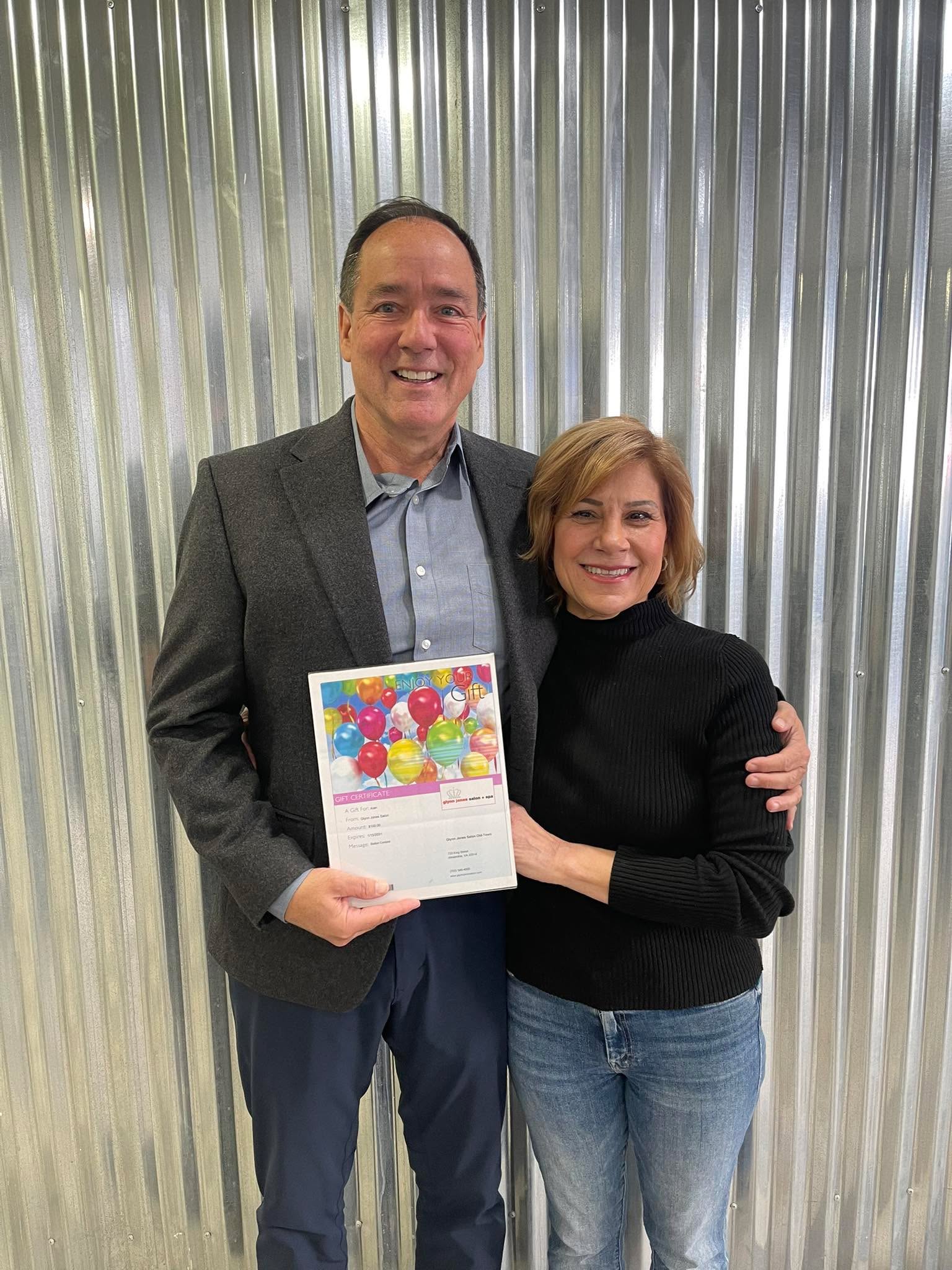 Congratulations to Alan for guessing how many ballons were hanging on the ceiling and winning a $100 gift certificates. Alan guessed 770 and our grand total was 772.