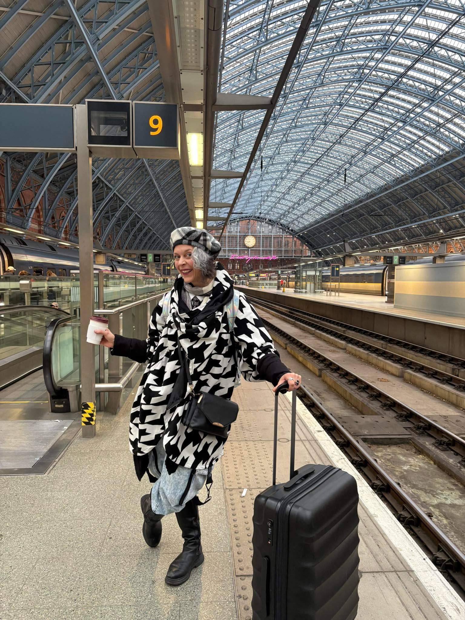 Time for another adventure to Opera Zuid Feeling positive & excited to see what magic this incredible team has been making since my last trip!
I lovel my creative life and always at my happiest when I’m surrounded by amazing, like minded people who inspire me to be my best! Here’s to an awsome week ahead!
#setdesign #costumedesign #internationaloperadesigner #europeanopera #operadesign #operazuid #lovemycreativelife #greatful #makinglifemagic