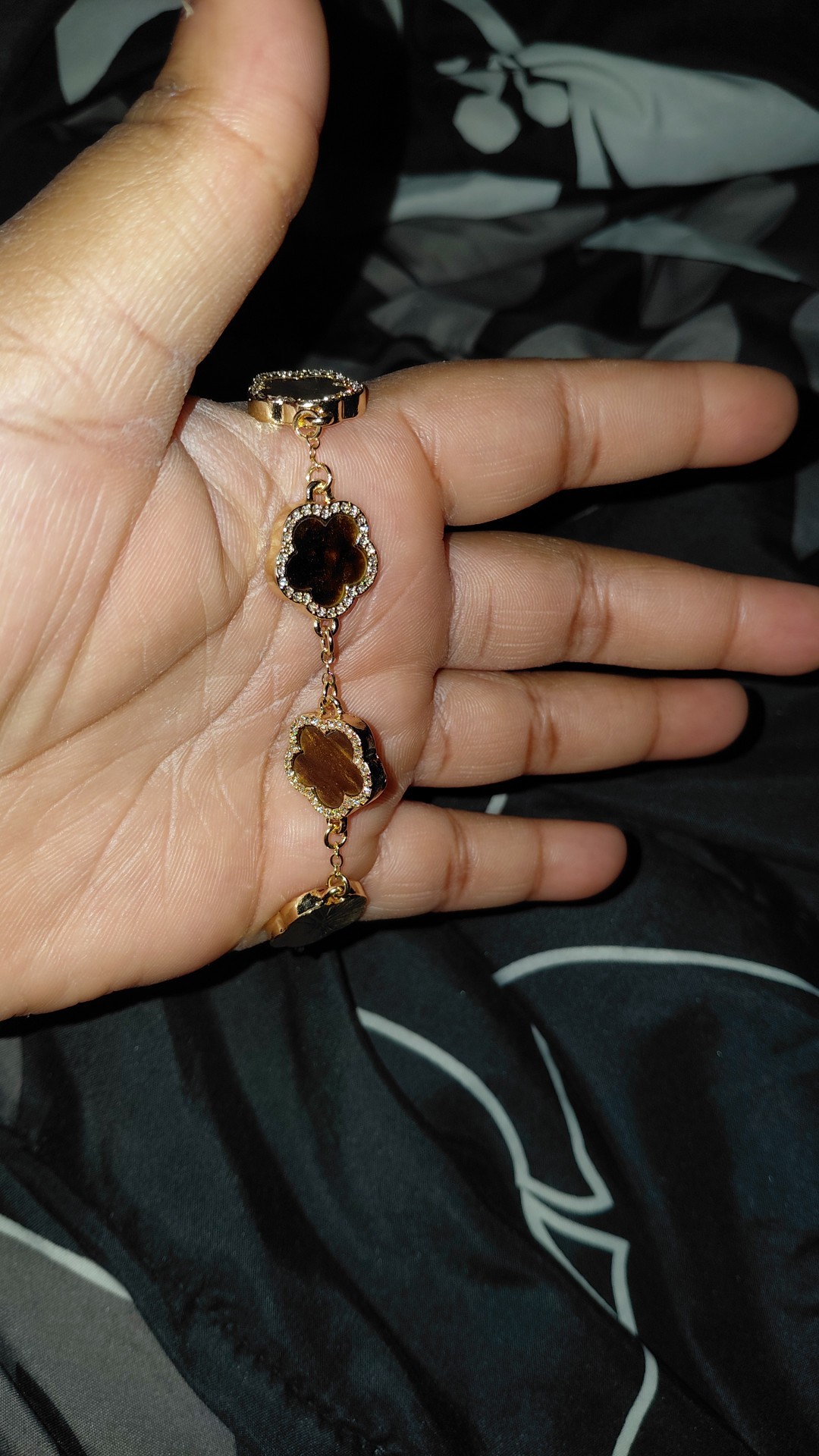 Who needs a valentines day present for your special person comment send message to Paradise Creations for information