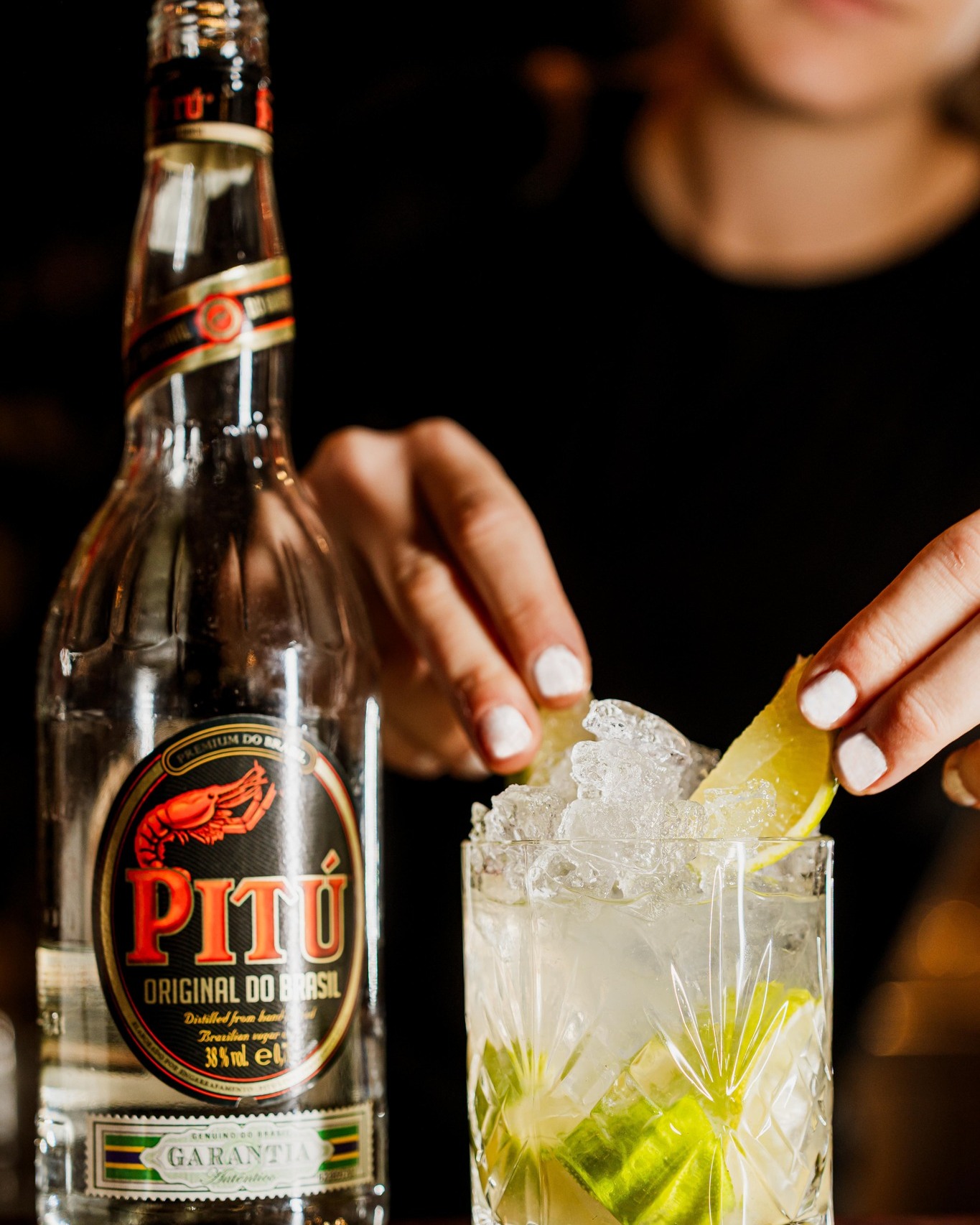 Egy este, ami a pohárban kezdődik… 😍 Friss ízek, könnyed buborékok, klasszikus és izgalmas koktélok – a koktélozás igazi hangulatteremtő élmény. 🍹 Legyen szó egy lazulós beszélgetésről, baráti nevetésről vagy egy hosszú nap utáni jutalomról, egy jól elkészített koktél mindig megadja az alaphangot. 😊 Gyere, kóstolj bele a pillanatba, fedezd fel az ízek játékát, és hagyd, hogy az este magától alakuljon…
📍 1053 Budapest, Vámház Krt 6.
🕒 Hétfő–Vasárnap: 12:00-23:00
☎️ +36 (1) 411 1750
📧 info@steak.hu
👉 https://www.steak.hu/
#pampasbudapest #steakhouse