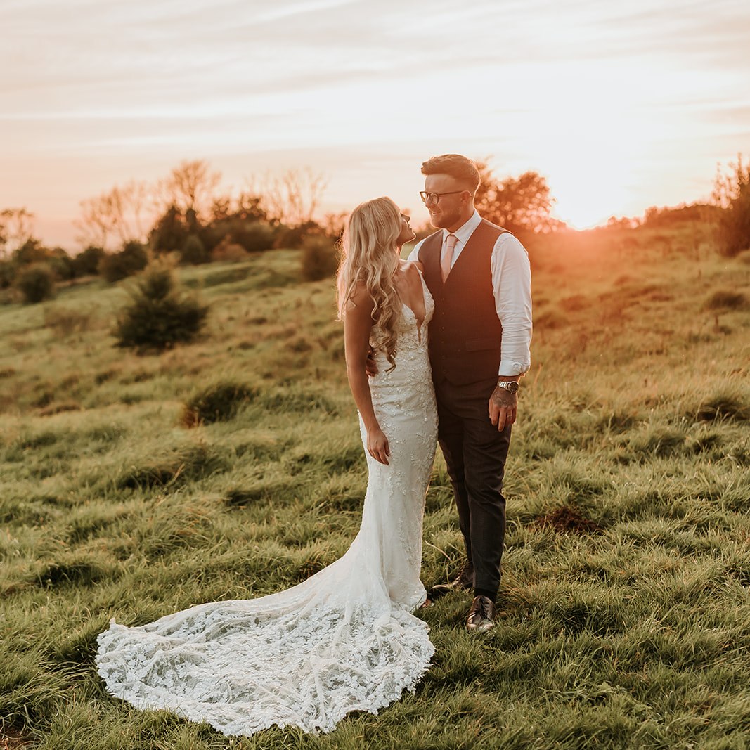 ✨💭 Couples tell us they knew Crown Lodge was “the one” because it felt:
• calm
• personal
• natural
• and completely unforced
A venue that doesn’t overpower your day — it enhances it.
If that sounds like your vibe, we’d love to show you around.
📷 @b_photography_kent
#weddingphotography #kentwedding #WeddingVenueSearch #goldenhourphotography #KentWeddingVenue #ModernCouples #crownlodgekent #destinationwedding #countrywedding #rusticvibes