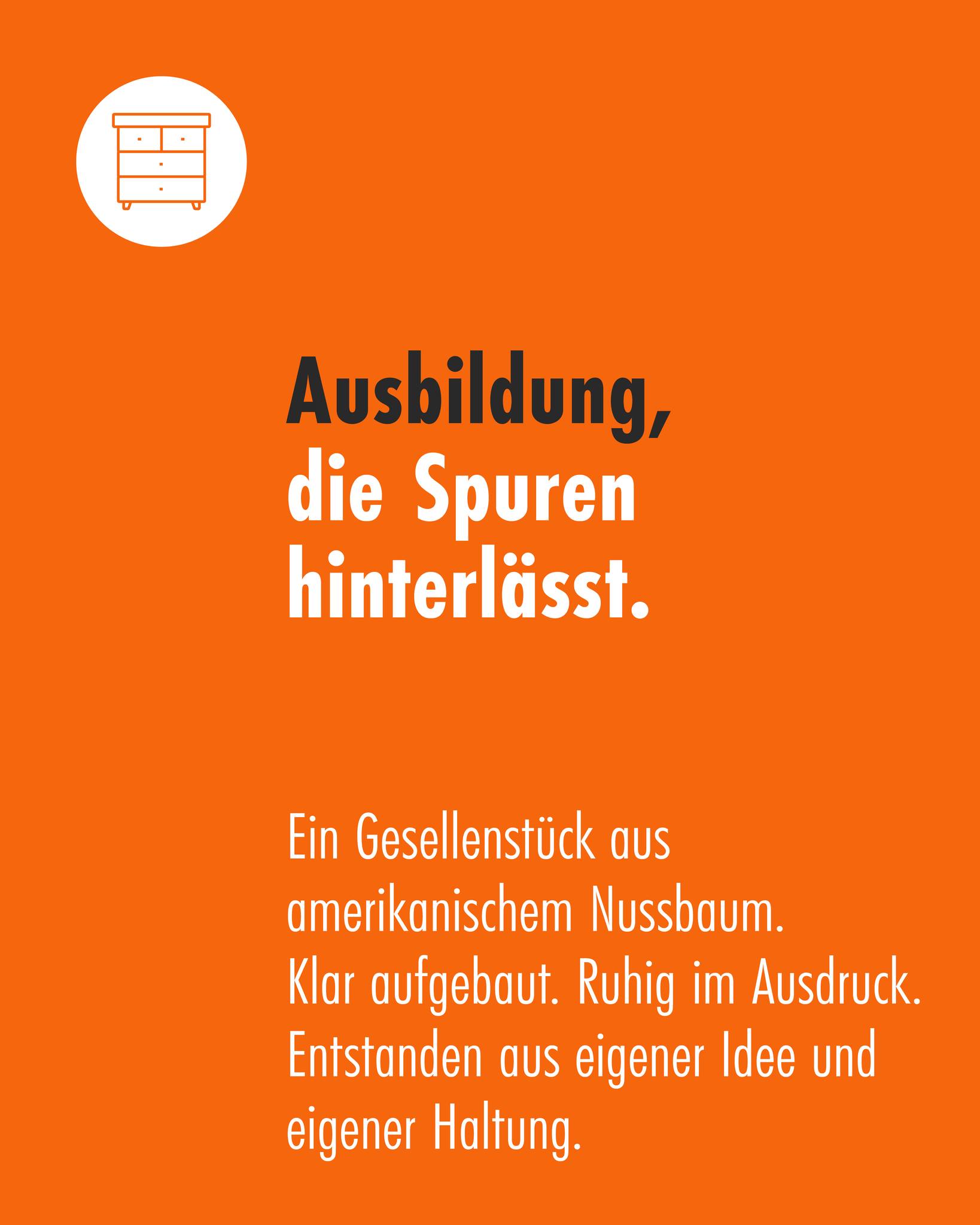 Ein Gesellenstück, gefertigt von unserem Lehrmädchen.
Die Ausbildung verkürzt – durch sehr gute schulische Leistung.
Die Gesellenprüfung bestanden – mit einem Möbel, das Haltung zeigt.
Amerikanischer Nussbaum.
Dunkelblaues Möbellinoleum.
Durchdachte Funktionen für Kleidung und Uhren.
Gestaltung, Konstruktion und Umsetzung aus einer Hand.
Ausbildung ist bei Langenmair kein Nebenbei.
Sie ist Teil unserer Arbeit.
So geben wir Wissen weiter – und entwickeln es gemeinsam weiter.
Aktuell suchen wir außerdem einen Schreinermeister (m/w/d),
die/der Verantwortung übernehmen möchte.
Für Projekte mit Anspruch.
Und für ein Umfeld, in dem Handwerk Zeit und Ruhe hat.
Wer Teil davon werden will –
in der Ausbildung oder mit Erfahrung –
ist eingeladen, sich zu bewerben.
#langenmair
#schreinerei
#gesellenstück
#ausbildungimhandwerk
#schreinermeister
#stellenangebot
#maßarbeit
#möbelbau
#massivholz
#detailarbeit
#handwerkmitstil