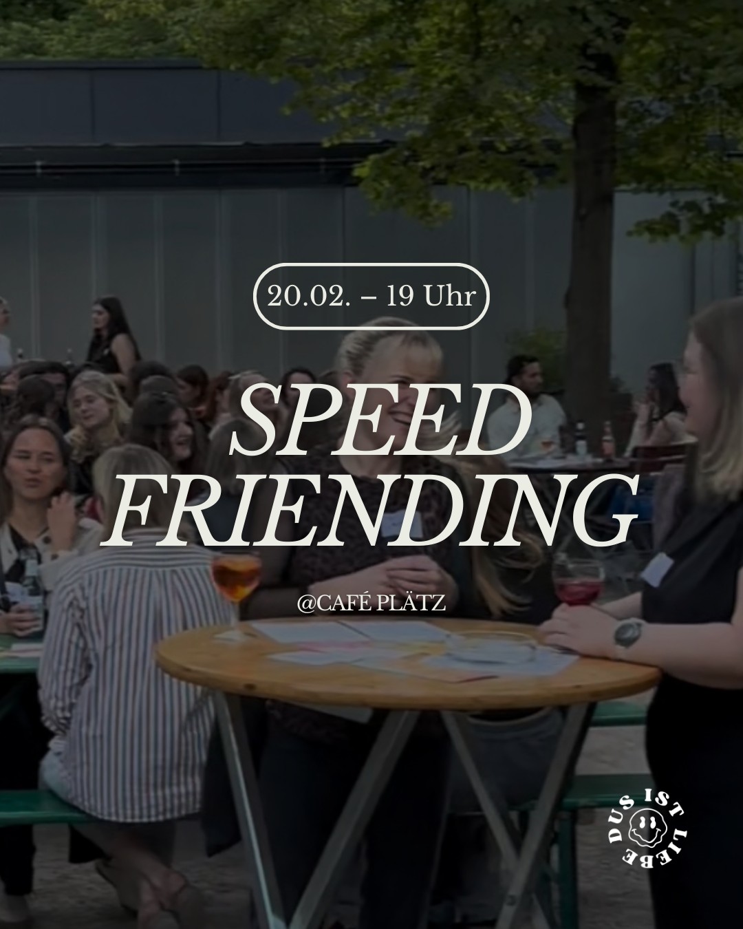 Unser beliebtes Speed Friending für neue & eingesessene Düsseldorfer Mädsche geht in die nächste Runde! Ganz cozy lernst du im @cafeplaetz viele neue Frauen kennen, rotierst durch verschiedene Runden, führst Deeptalk & Lachflash-Gespräche und kommst easy in Kontakt mit den unterschiedlichsten Persönlichkeiten. Getränke & Snacks sind inklusive, Herzmomente sowieso. Alle Infos & Tickets findest du wie immer über den Link in unserer Bio 💌✨
#düsseldorf #speedfriending #neuefreundinnenfinden #socialevents #dusistliebe