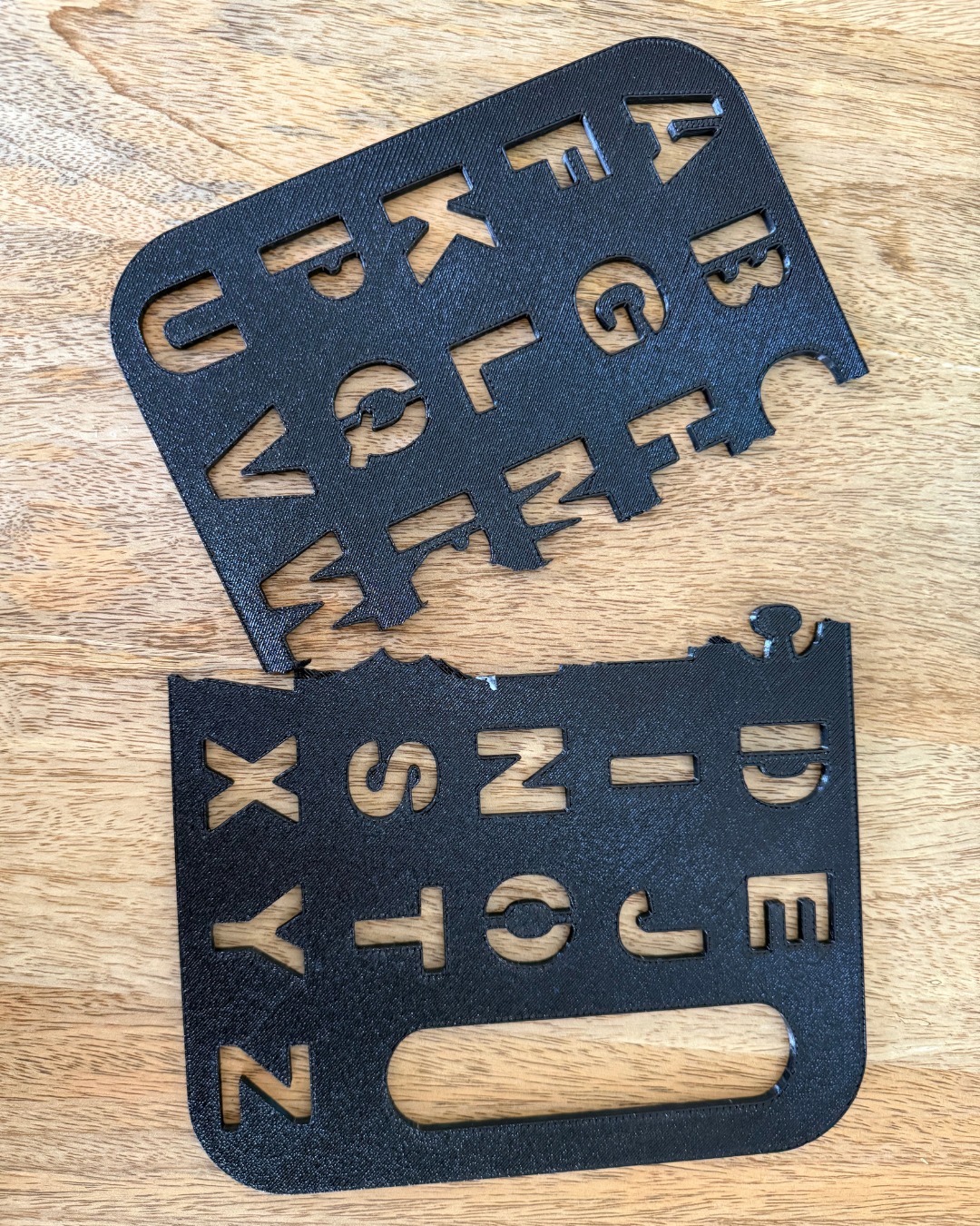 Inclusive communication means more than one way to be heard.
Devices break. Batteries die. Screens crack. Paper tools tear. And when communication relies on only one option, people lose their voice the moment something goes wrong.
Inclusive communication means planning for flexibility — multiple ways to express, backup systems, and opportunities to practice using them before they’re needed.
Communication access isn’t about convenience.
It’s about dignity, participation, and being heard — always.
#CommunicationAccess #AAC #InclusiveCommunication #PresumeCompetence