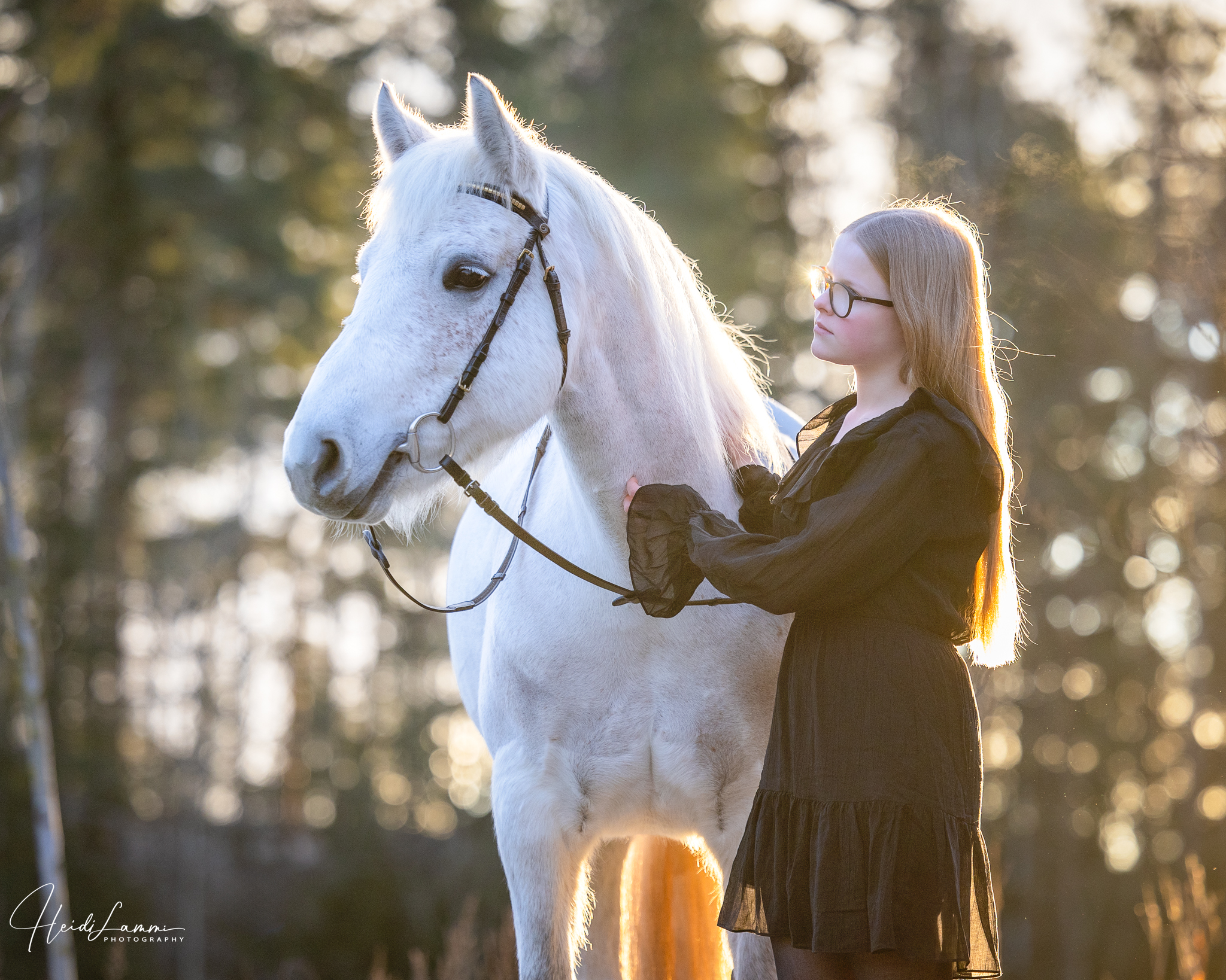 Päivät pitenee 🦄💫
https://www.heidilammiphoto.com
