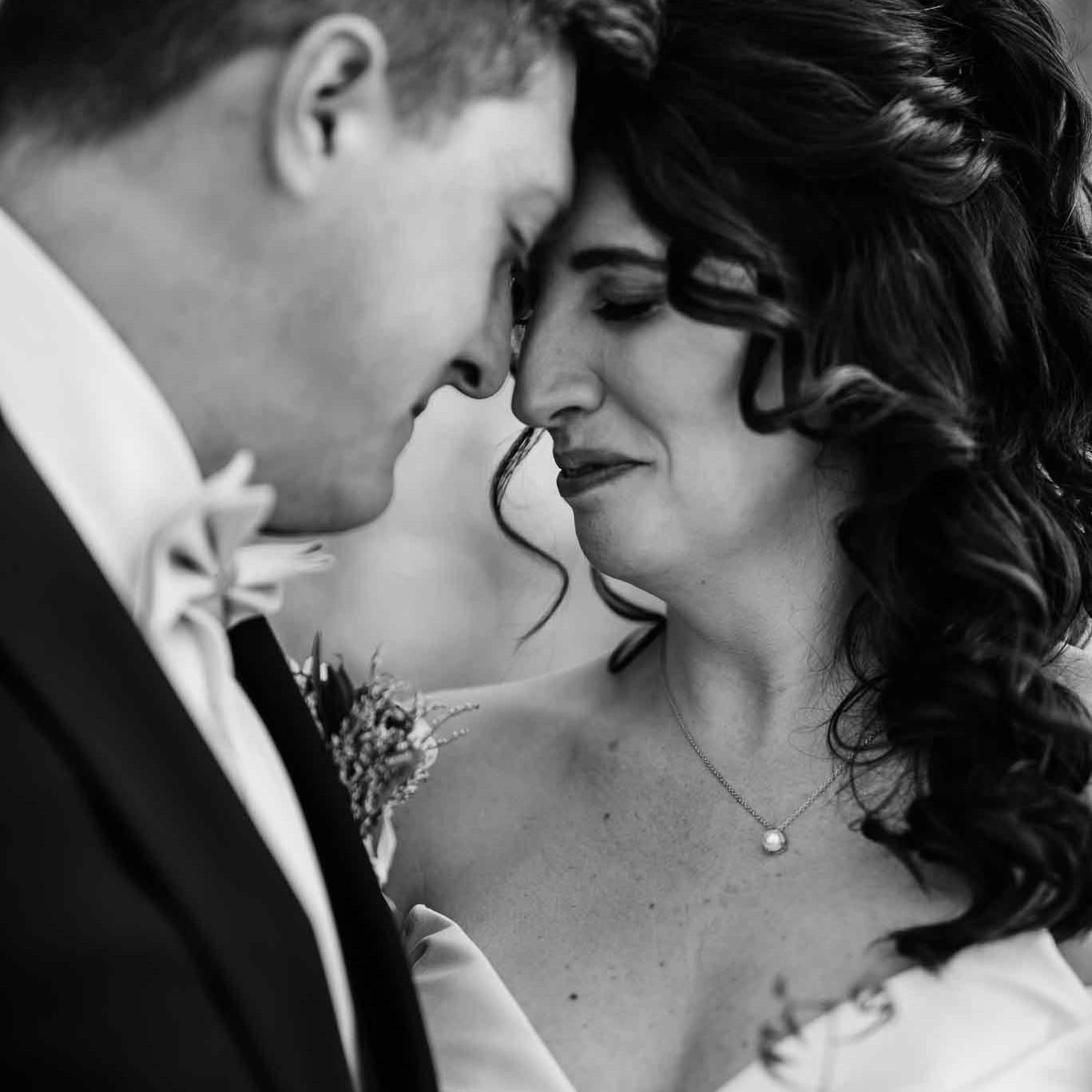 Congratulations Kelsey & Domenic!
.
.
.
.
.
.
.
#nhweddings #nhweddingseason #nhweddingstylist #nhweddingsmagazine #newhampshirewedding #newhampshireweddings #newhampshireweddingvenue #newhampshireweddingplanner #newhampshireweddingflorist #newhampshireweddingphotography #newhampshireweddingphotographer #newfoundlakeinnwedding #newfoundlakeinn #nhweddingphotos #nhweddingphotography #nhweddingphotographer #nhweddingphotogtapher