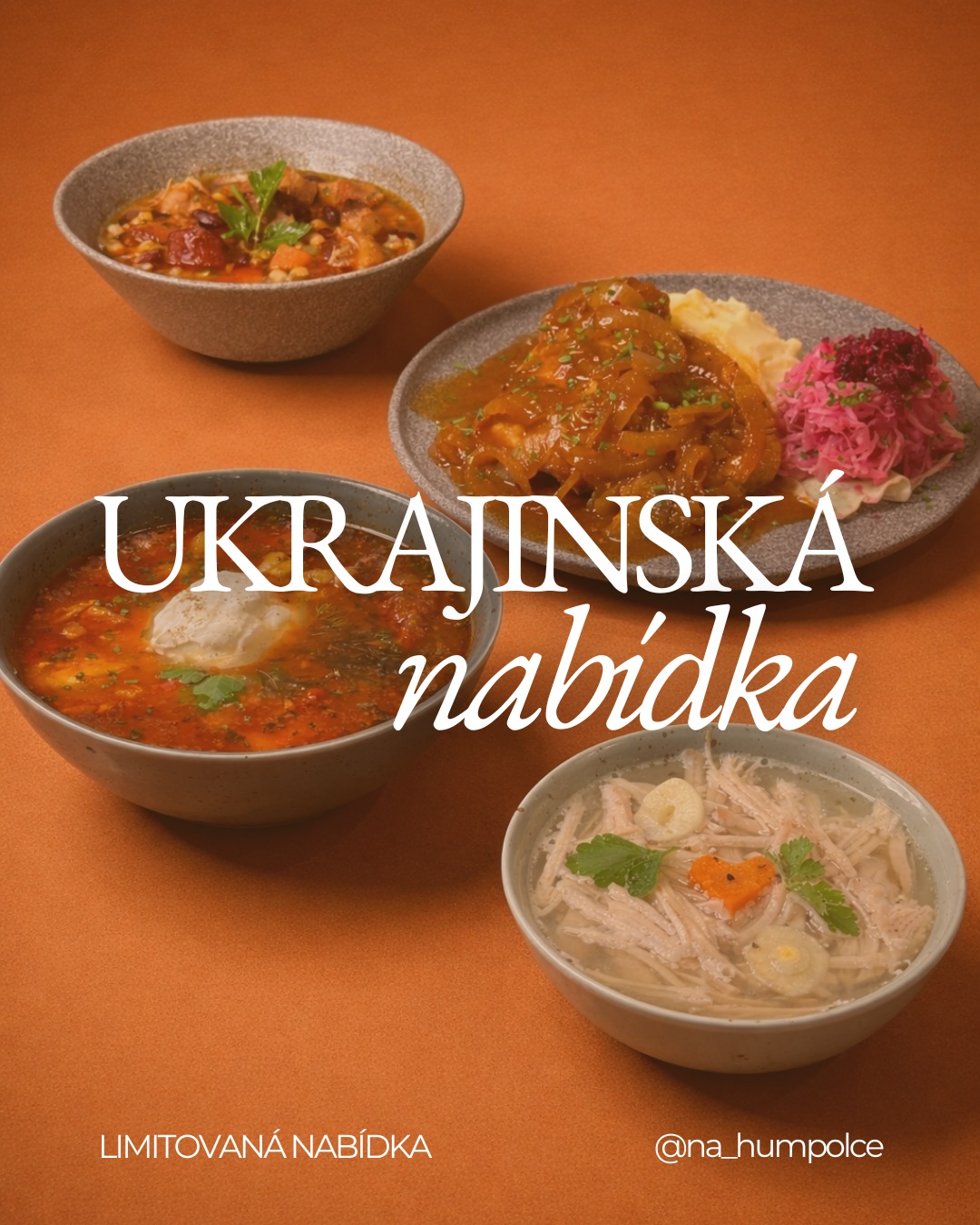 🇺🇦 UKRAJINSKÁ NABÍDKA U NÁS! 🇺🇦
Týden, kdy se jede poctivá kuchyně, silné chutě a jídla, která zahřejí víc než panák rumu. 🍺🔥
Co si dáš k pivu?
🥣 Domácí sulc z vepřových nožiček, křen, hořčice, ocet a domácí chleba – 105 Kč
🥘 Bograč – perkelt z krkovičky, uzená žebra, klobása, brambory, zelenina – 195 Kč
🥄 Šoulet – krkovička, žebra, kroupy, fazole, paprikovo-rajčatová omáčka – 215 Kč
🔥 Šašlik na ohni – maso naložené v pivu, brambora v popelu, slanina, cibulka – 225 Kč
🥔 Zakarpatské Loci – dušená krkovička, bramborová kaše, řepa s křenem, zelí – 205 Kč
🥟 Čeburek (2 ks) – smažené pirohy s masem, česnekem a jogurtovým dipem – 150 Kč
🫐 Oladky (4 ks) – lívance s lesními borůvkami a zakysačkou – 105 Kč
Tohle není jen “speciál”.
Tohle je poctivá práce našich šikovných holek z kuchyně, která ti dá důvod zůstat na druhé pivo. 🍻
📍 Stav se, dokud je – tahle nabídka je časově omezená!