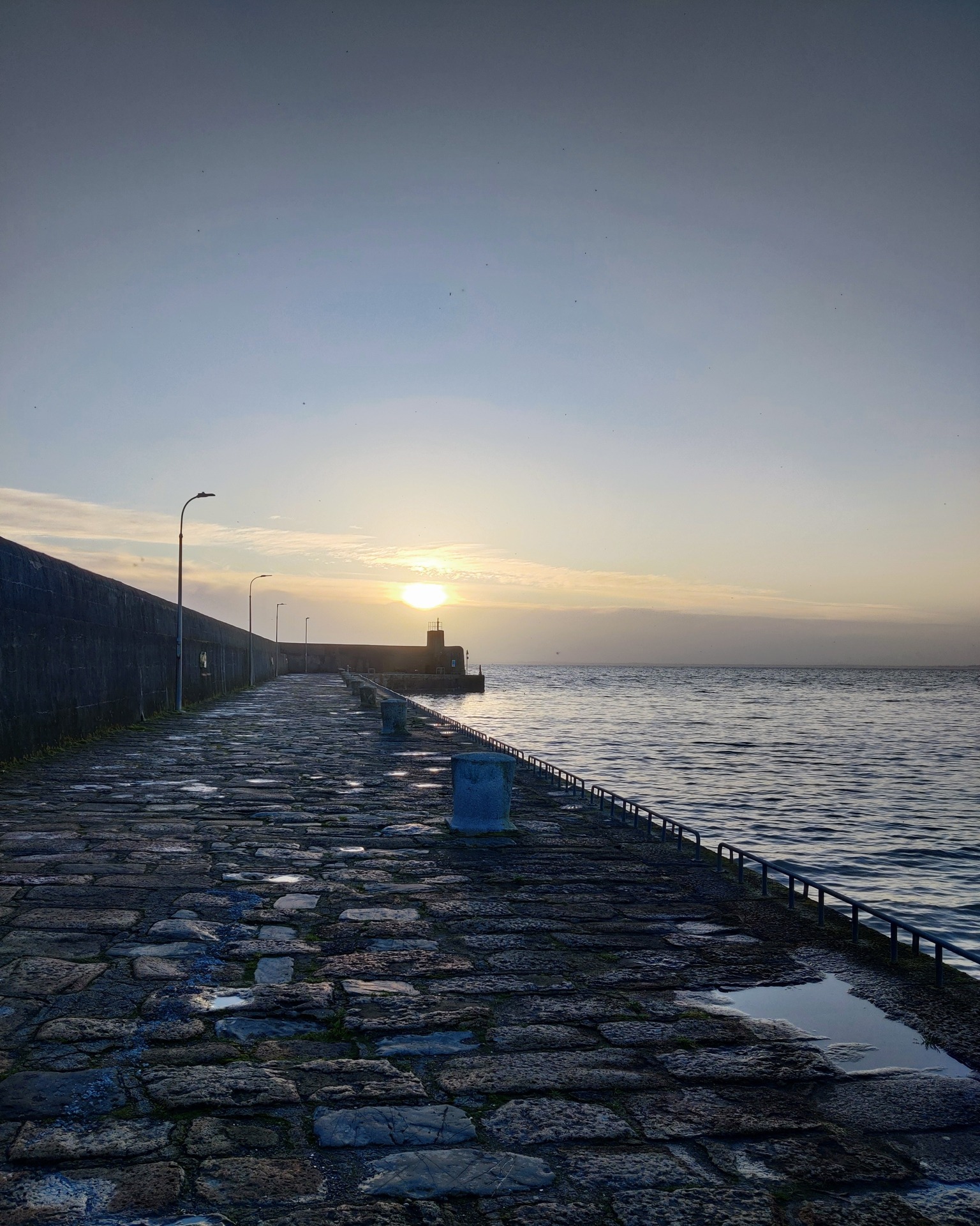 Quiet, coastal and full of atmosphere 🌊🌅
Tucked between the Cooley Mountains and the Irish Sea, Gyles Quay is one of those places where everything slows down the moment you arrive.
The old stone pier stretches out into wide-open views, with wave-worn rocks, shifting light and big skies that make it perfect for a reflective walk or that just-one-more photo at sunrise or sunset 📸✨
It’s an ideal pause on a Cooley Peninsula drive, a place to stretch your legs, breathe in the salty air and let the sound of the sea do the talking.
Info here www.sealouth.ie/gyles-quay
#SeaLouth #IrelandsAncientEast #KeepDiscovering #See #Eat #Admire #GylesQuay #CooleyPeninsula #CoastalMoments #SeasideViews
Credit Visit Louth