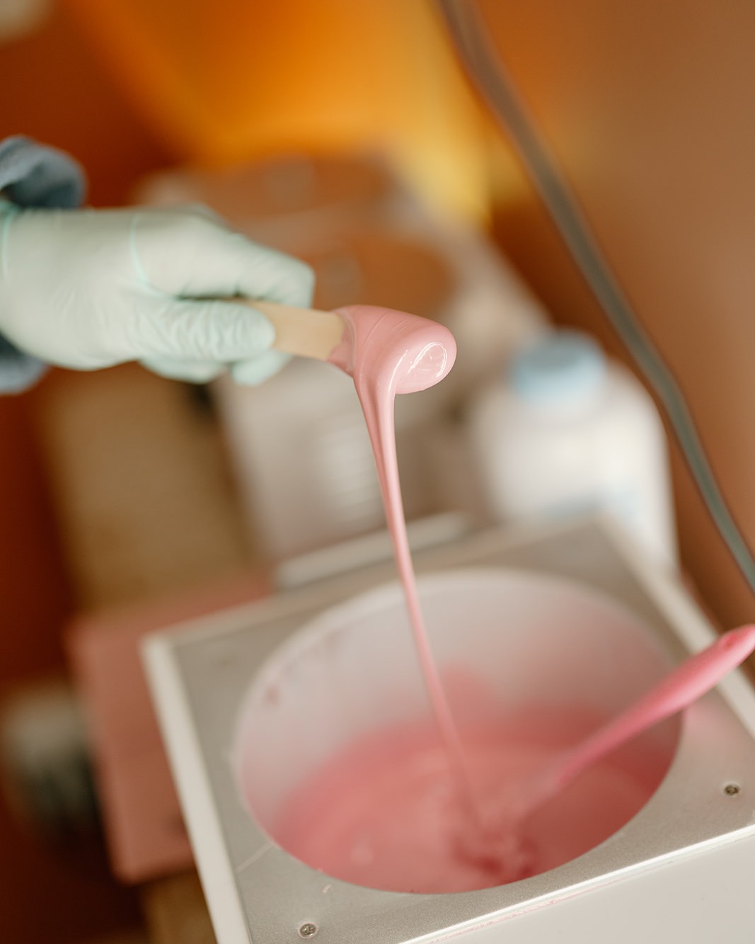 Who's treating themselves to a pre-Valentine's wax this week? ✨ Don't forget about our Bikini Line Bling special—upgrade your wax with some shimmer for just $5 when you book with Caity, McKayla, or Camorie 💕
#bikiniwax #brazilianwax #valentinesday #IndianapolisBeauty #ThingsToDoInIndy #IndySmallBusiness #HalfMoonBrow #IndyWomen #SelfCareIndy #girlsnightout #SelfCareFirst #cozyseason