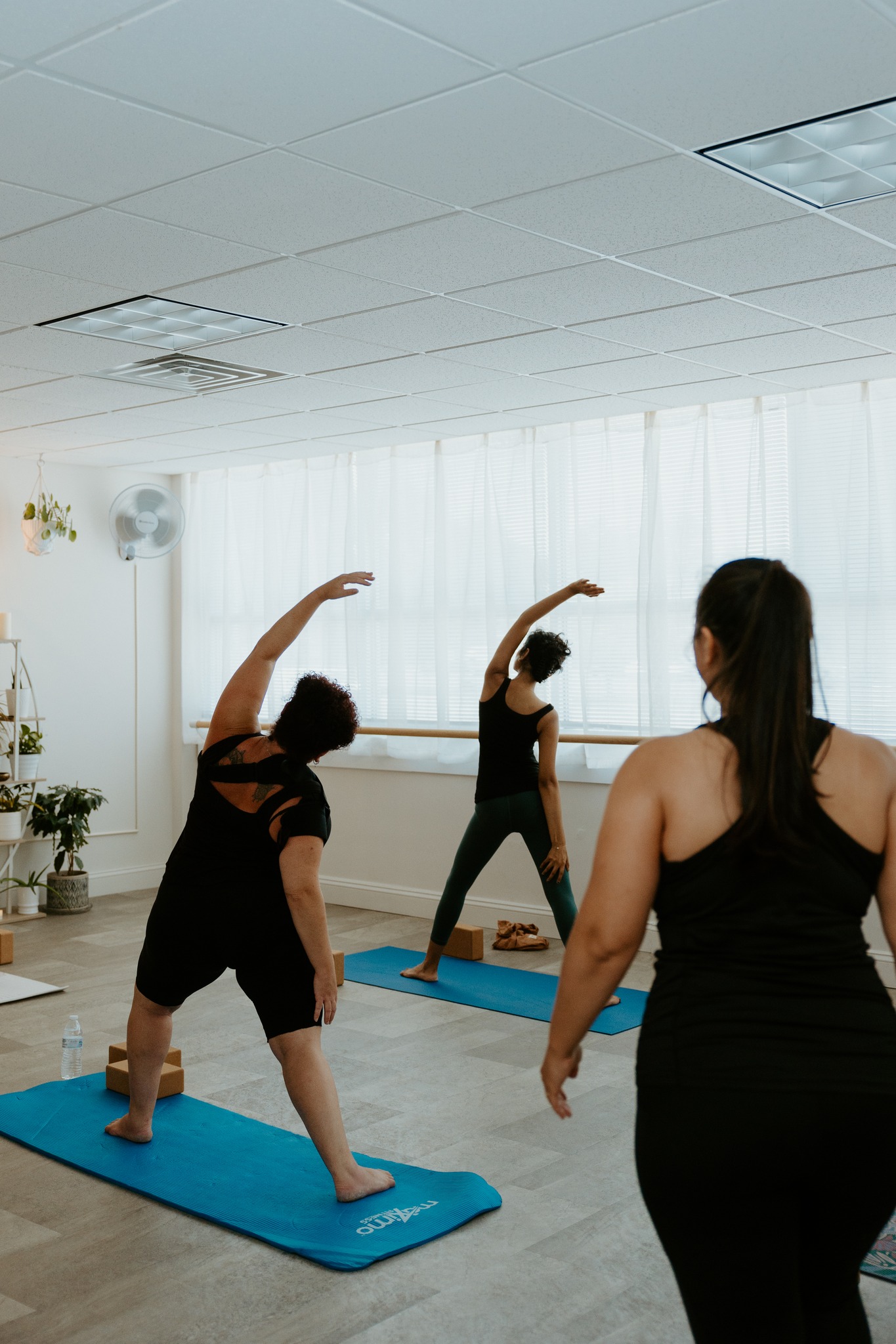 ✨ Let’s move and breathe together this Thursday evening ✨
Join us for Yoga Flow & Restore at 7:30pm — a feel-good class that blends mindful movement with grounding restorative poses (fully supported by props) to help you unwind after the day.
Classes have been filling up, so we recommend registering asap!
If the class is full, be sure to add yourself to the waitlist — spots often open up as we get closer to class & you'll be notified to register.
We can’t wait to practice with you 🤍
Register Here: www.atlasyogaandmovement.com