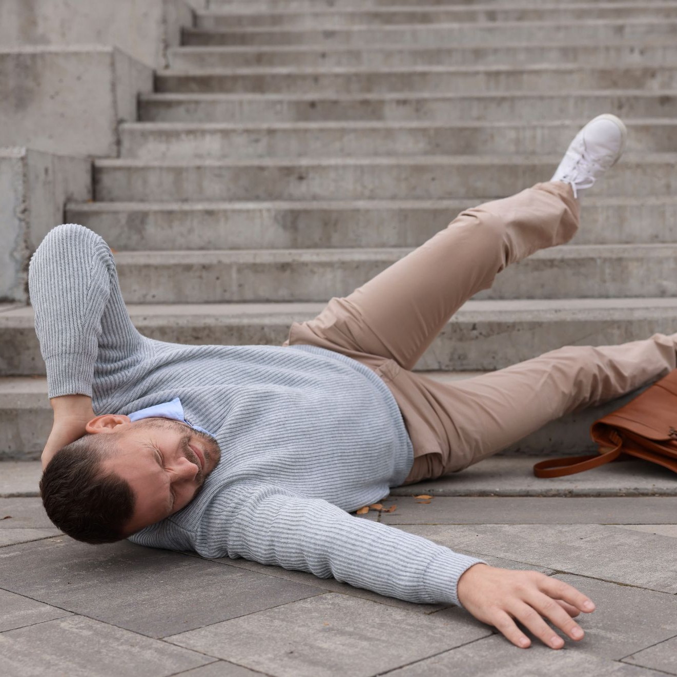 What surprises people most on a first aid course?
Many arrive feeling unsure or even nervous. But by the end of the day, the most common comment we hear is, “I didn’t realise how manageable it actually is.”
Some of the biggest surprises include:
• How physical CPR really is. It takes effort, but correct technique makes it effective.
• How simple defibrillators are to use. They guide you every step of the way.
• How quickly confidence grows with practice.
• How calm and structured emergencies can feel when you know what to do.
• How these skills apply at home, not just at work.
First aid training replaces uncertainty with confidence. You leave knowing you could make a real difference when it matters most.
Ready to learn life saving skills?
Message us today to book your course or find out more about our training.
#BystandersToLifesavers #NobodyLeftWithoutCare #PreparedPeople #SaferWorkplaces #StrongerFamilies #DTMK #FirstAid #FirstAidTraining #MiltonKeynes #Buckinghamshire #Bedfordshire #Northamptonshire #Oxfordshire