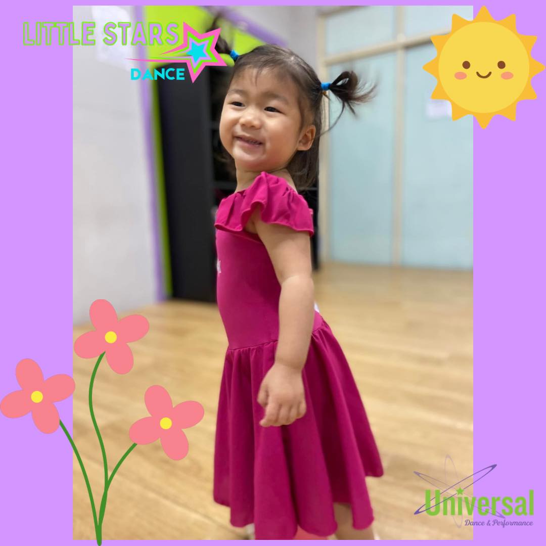 The smile says it all 😍
Our Little Stars are shining brighter than ever this term 🌟 So much joy and passion in even our littlest dancers! 💕💃
#littlestarsbigmoves #littlestars #littlestarsdance #littlestarsballet #littlestarsacro #kidsdanceclasses #udp #perthdance #como #universaldanceandperformance #dancefamily #dancefriends #southperth