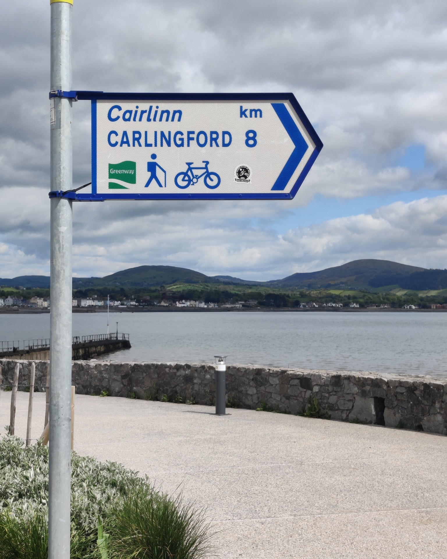 Breathe in the views as you walk, cycle or slow right down along the Carlingford Lough Greenway 🌊⛰️
With Carlingford Lough on one side and the Cooley Mountains rising on the other, every stretch offers a new perspective worth stopping for.
Ideal for families, friends or a peaceful solo outing, it’s a route where fresh air, gentle movement and great scenery come together naturally 🚶♀️🚴
Discover more and plan your visit at www.sealouth.ie/carlingford-greenway
#SeaLouth #IrelandsAncientEast #KeepDiscovering #See #Eat #Admire #CarlingfordGreenway #Omeath #CooleyMountains #CarlingfordLough #OutdoorMoments
Credit SeaLouth