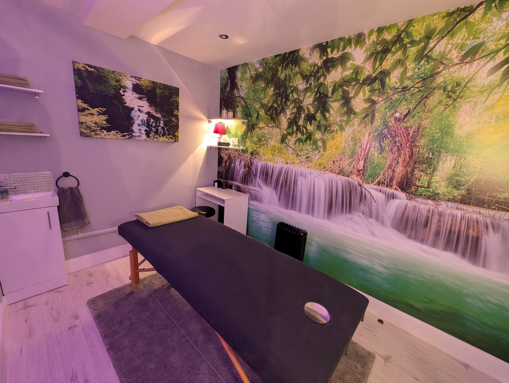 Seeking an East London/Essex based Reflexologist and /or Aromatherapist
THERAPY ROOM FOR HIRE IN UPMINSTER, ESSEX
My Pilates Fix Studios have a Therapy/Treatment room for hire, either on an hourly, half day rate, full day rate, or monthly basis. We are looking for therapists who will align with our Studio goals and values for both physical and mental health.
· Room approx 320x220cm
· Directly opposite Upminster station
· Newly refurbished rooms and building
· Treatment couch
· Gentle lighting
· Music speaker
· Built-in hand wash basin
· Waiting area
· Wheelchair access sized washroom and ramp available for access
· Very small staff kitchen
· Lovely environment with friendly staff & clients
· Good footfall of existing Pilates & Sports Massage clients
· Referral stream/advertising on our website/in waiting room
· Ad hoc availability checkable/bookable via online system
· All utility bills included in prices
· Small storage space to keep your equipment
· 2 x pillows (but not covers) and 1 bolster provided
· Clean towels can be provided each time at an extra cost
Feel free to take a look at our Studios on www.mypilatesfix.co.uk If interested please email Charlene on contact@mypilatesfix.co.uk
#reflexologyuk #reflexologylymphdrainage #holistictherapies #stressrelief #foothealth