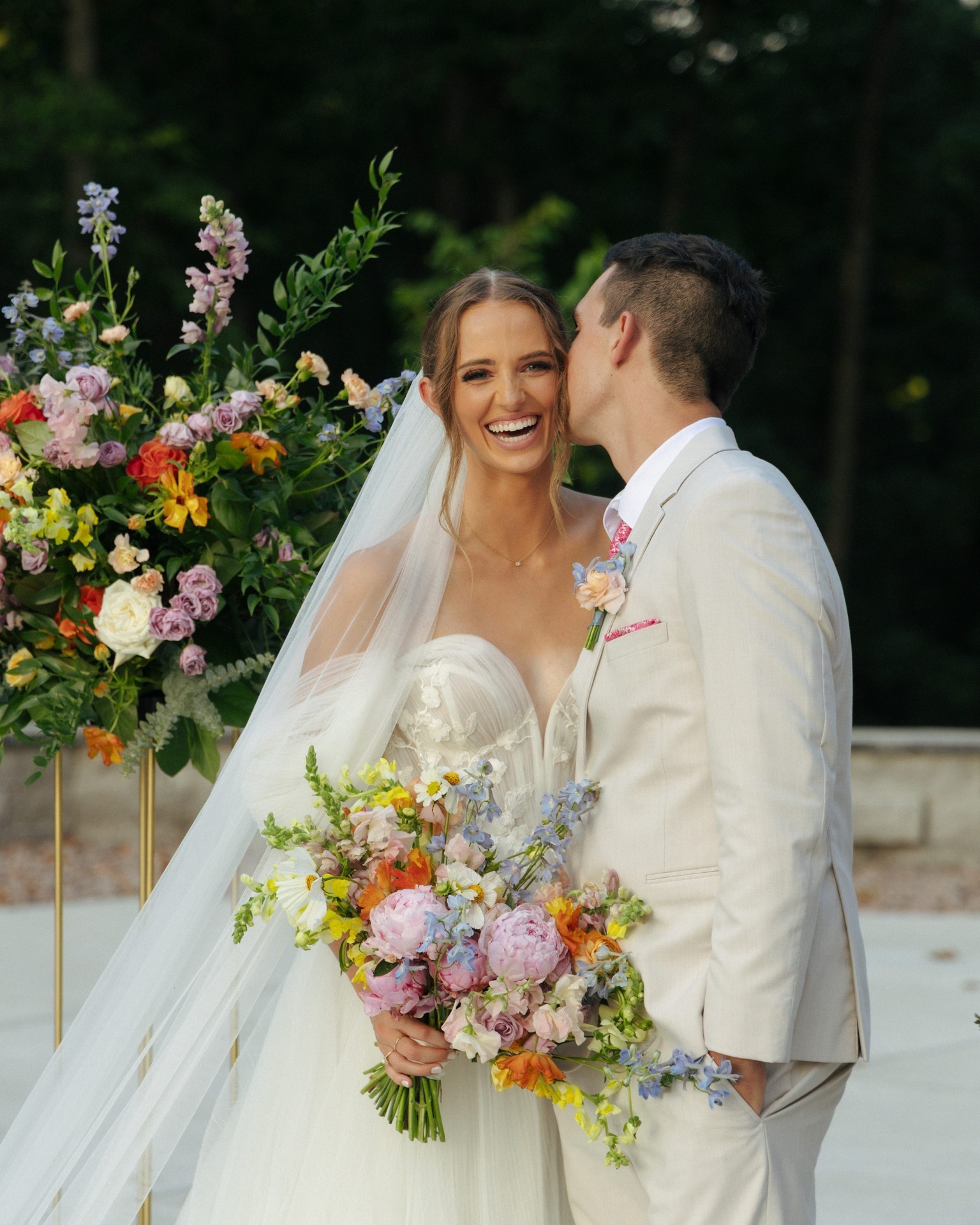 Spring is on its way… which means wedding season is almost here! 🌸💍 If you’re getting married this year, now’s the time to lock in your suits or tuxedos for your wedding party.
Why choose us? ✨
✔ Complimentary Groom Try-On
✔ Special discounts on groom rentals
✔ Locked-in pricing for your entire group
✔ We track all wedding styles & measurements (so you don't have to!)
✔ Complimentary shipping—including replacement sizes
✔ Stress-free exchanges & returns
Ready to get started? Book your personalized consultation today: www.marabrides.com/appointments