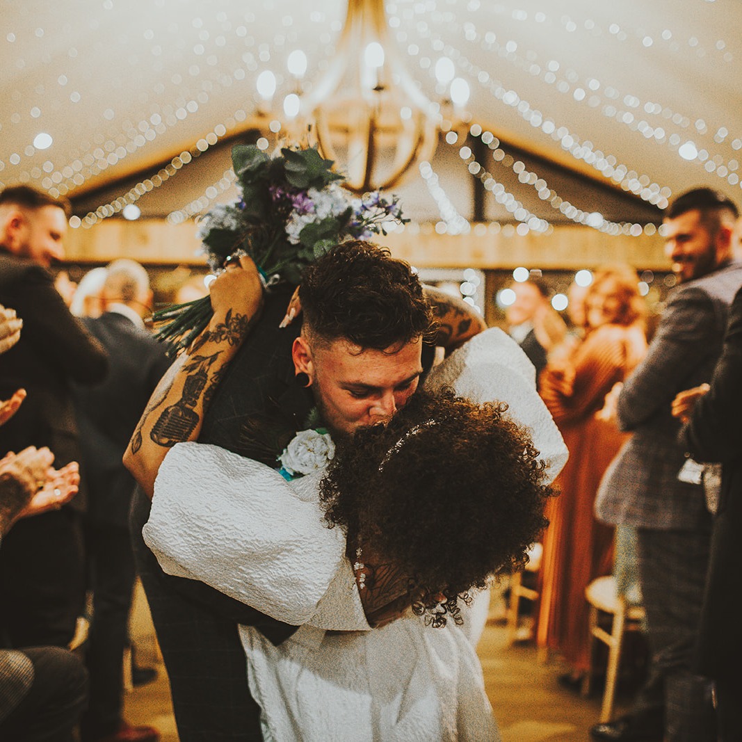 One moment it’s vows and quiet nerves…
the next, the doors open and the party begins.
Our layout allows your day to flow effortlessly — no awkward room changes, just celebration after celebration.
Come and experience it on a viewing.
📷 @benbardsleyballwedding
#kentwedding #destinationwedding #kentlife #countrywedding #rusticwedding #WeddingReception #FirstDanceMoments #KentWeddingVenue #crownlodgekent