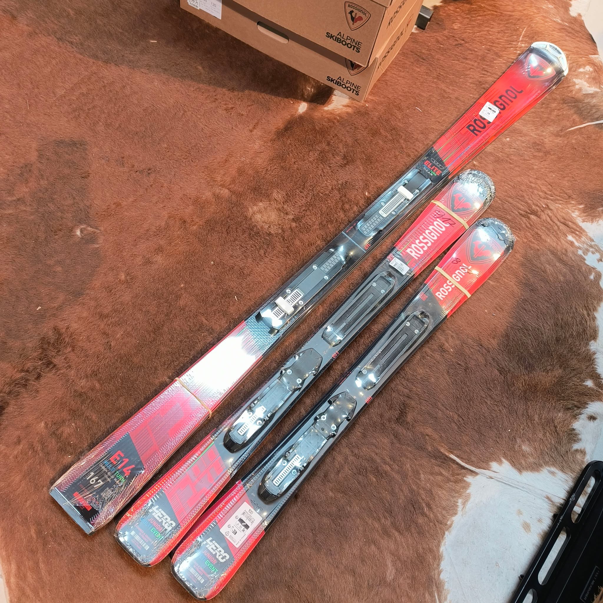 For small and big Heroes Fly High Sports #Rossignol