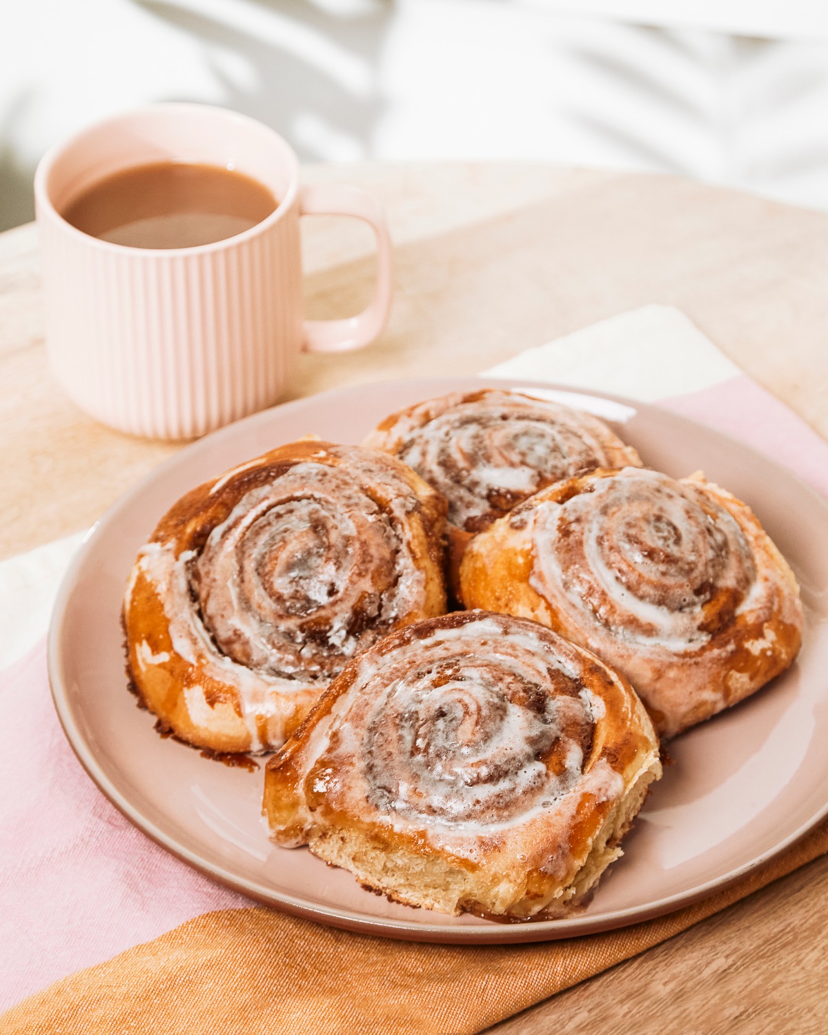 Surviving winter. Four buns at a time. 🌀
15% off at @igaqc Feb 13–19
#canadianowned #shoplocal #eatwell #cinnamonrolls #cinnamon #icing #freshbaked #naturalfood #cinnamonbuns #sweettooth #naturalfood #decadent
